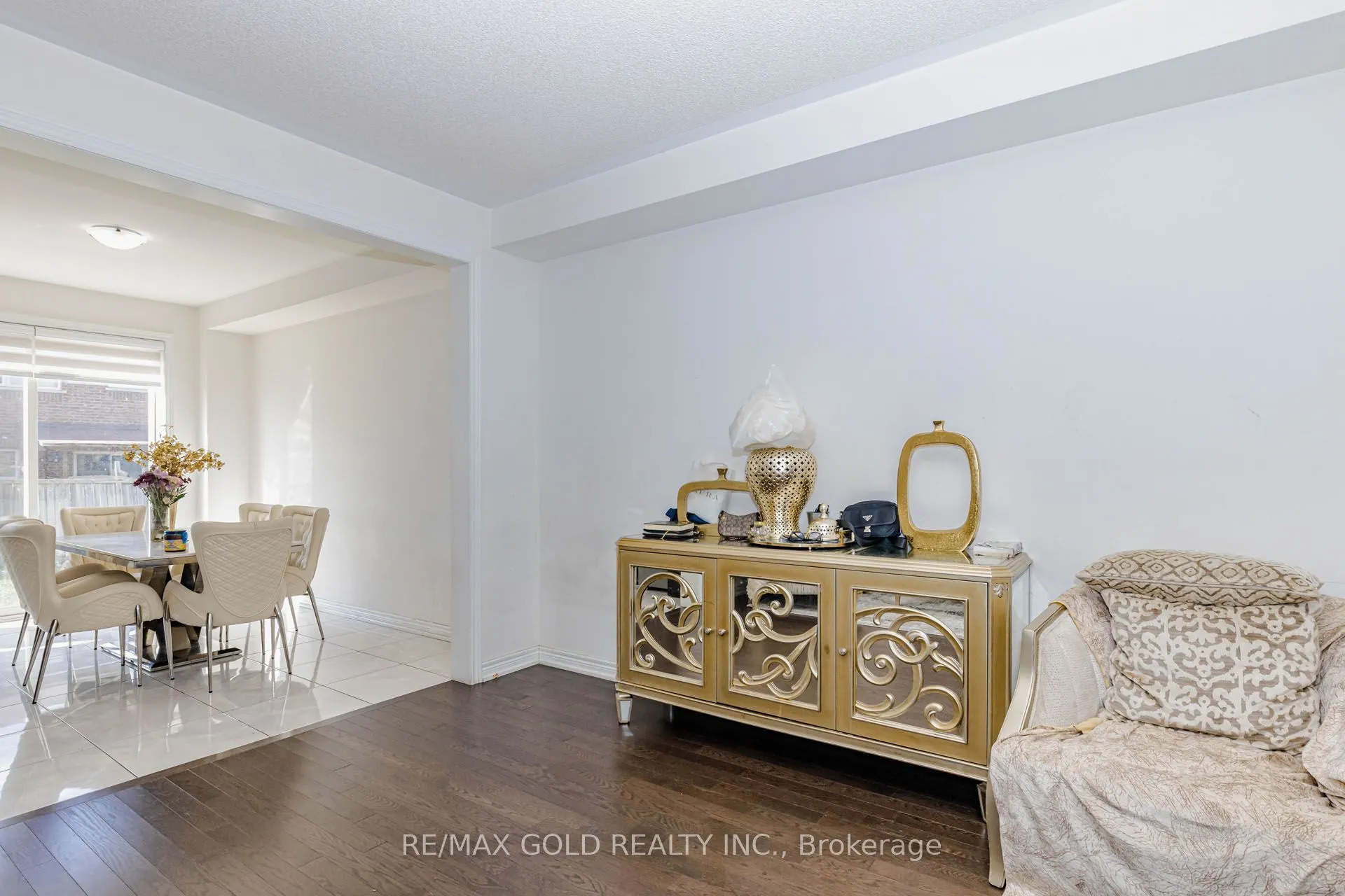 84 Palleschi Drive