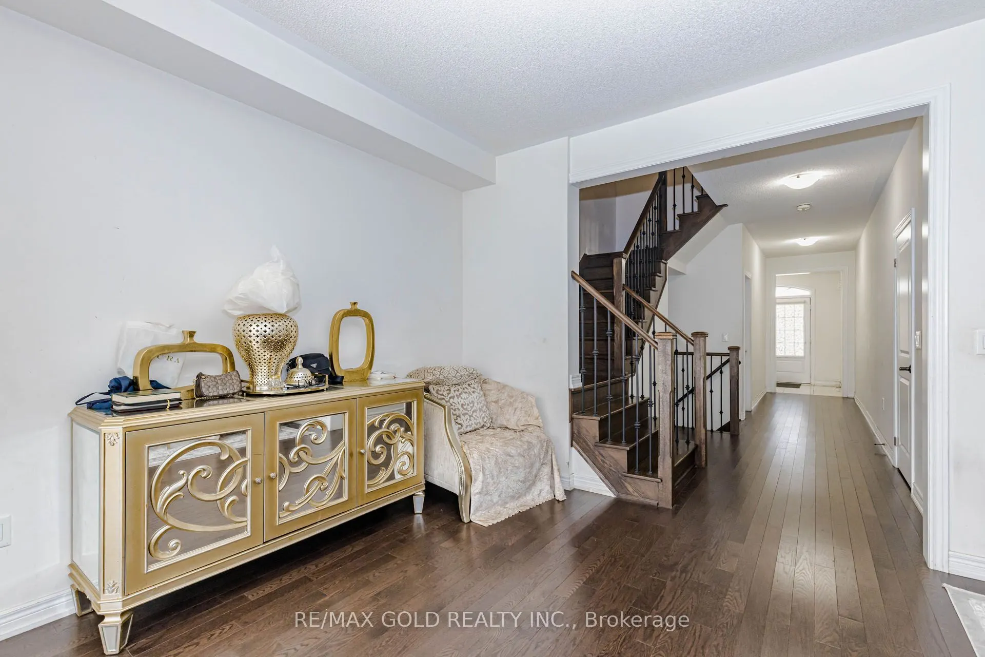 84 Palleschi Drive