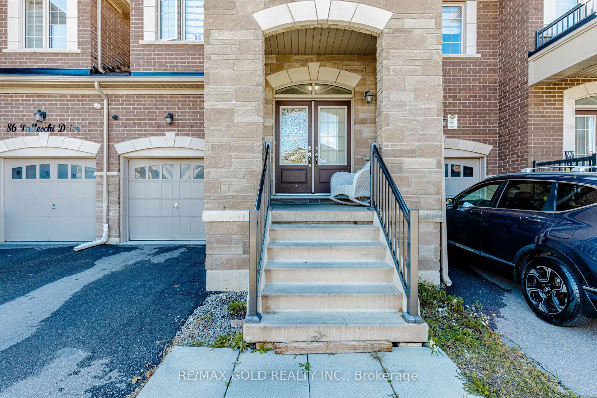 84 Palleschi Drive