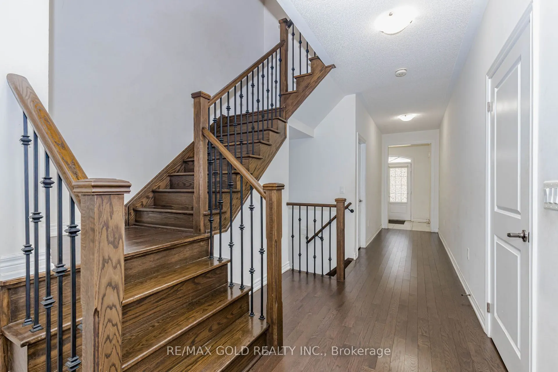 84 Palleschi Drive
