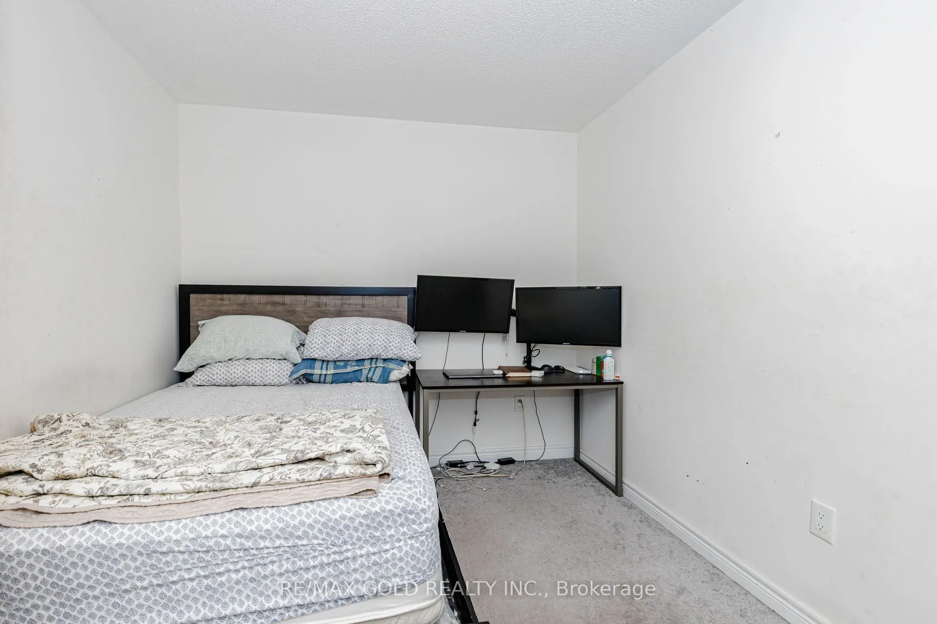 84 Palleschi Drive