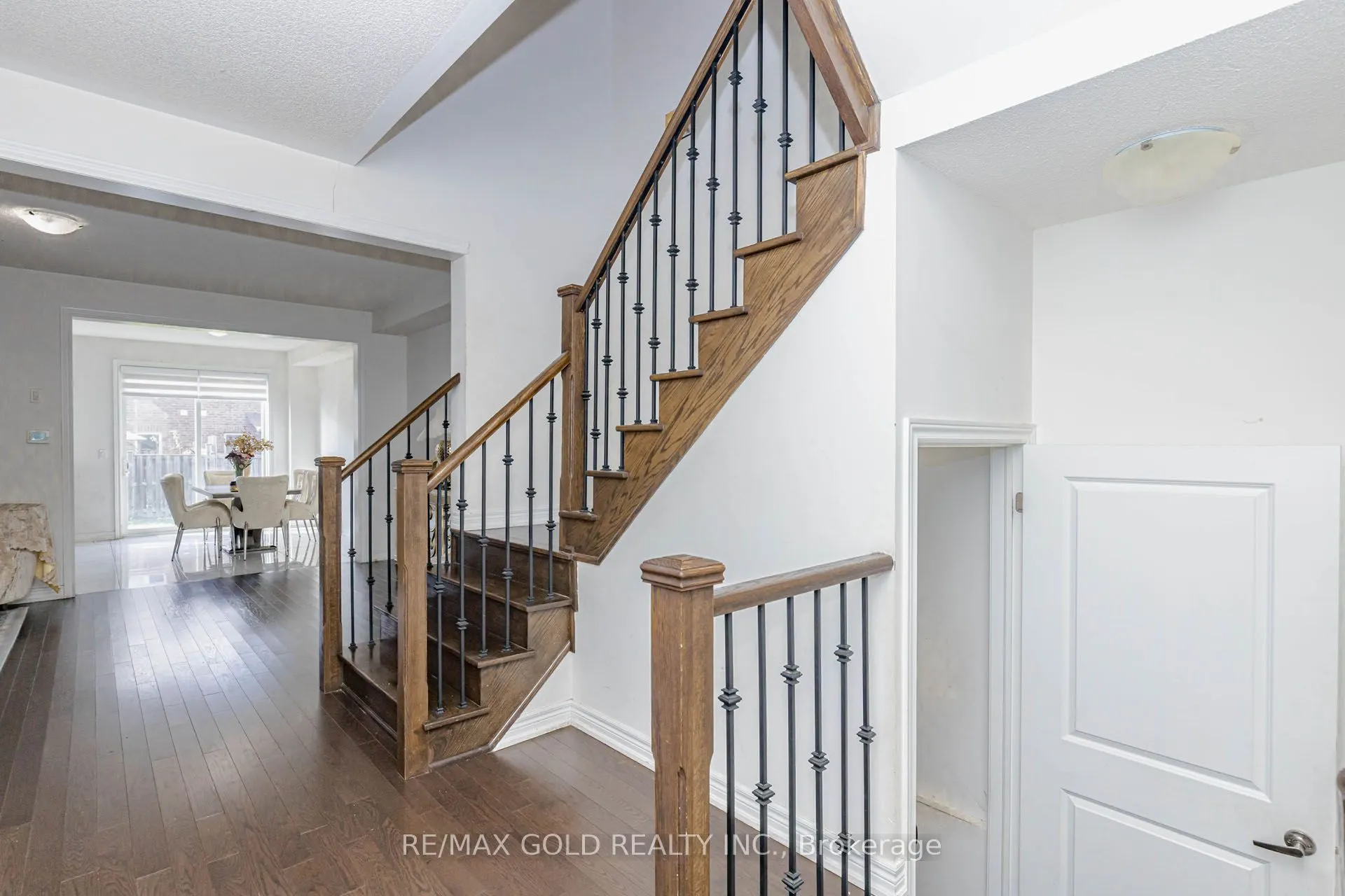 84 Palleschi Drive