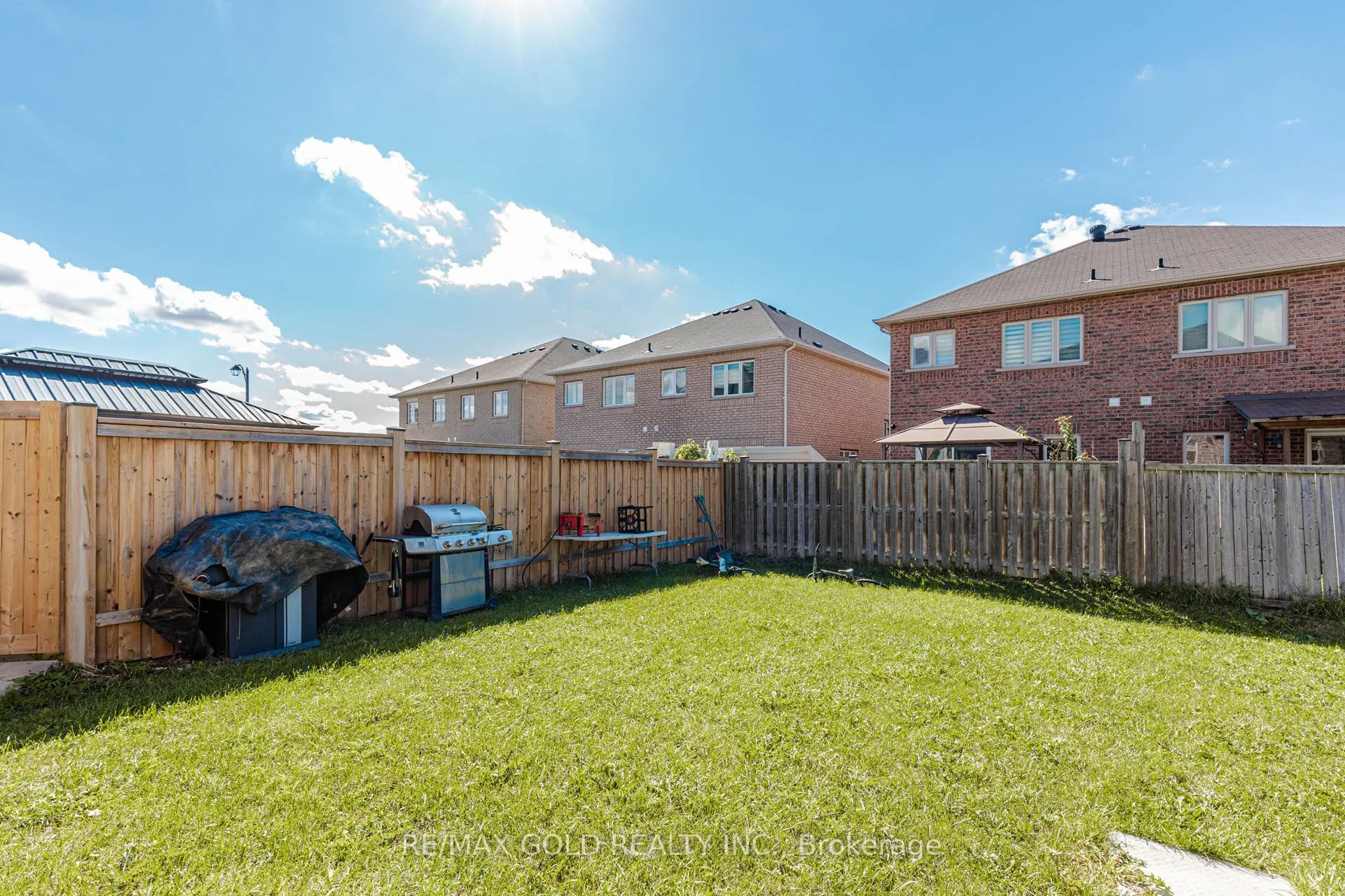 84 Palleschi Drive