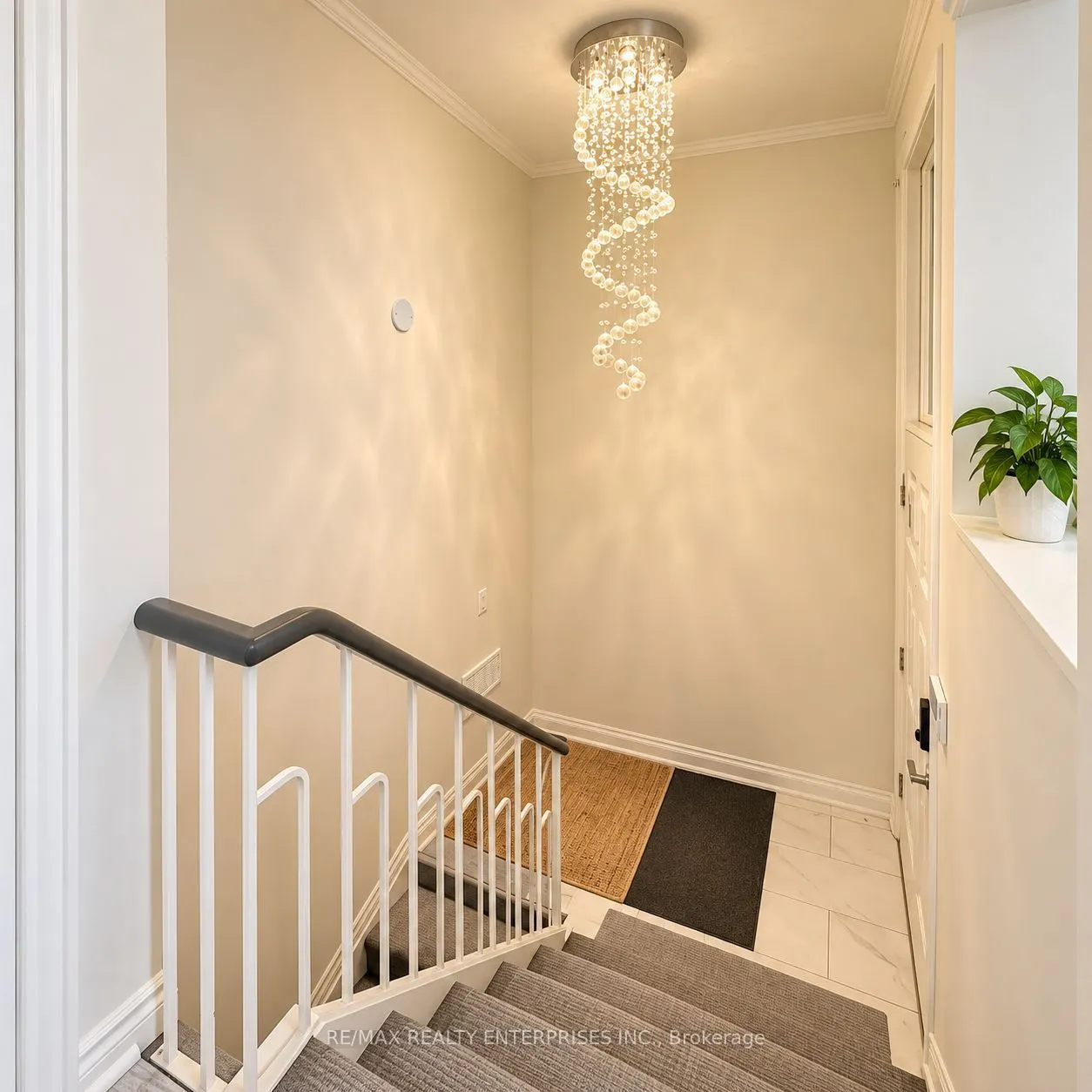 16 Warbeck Place