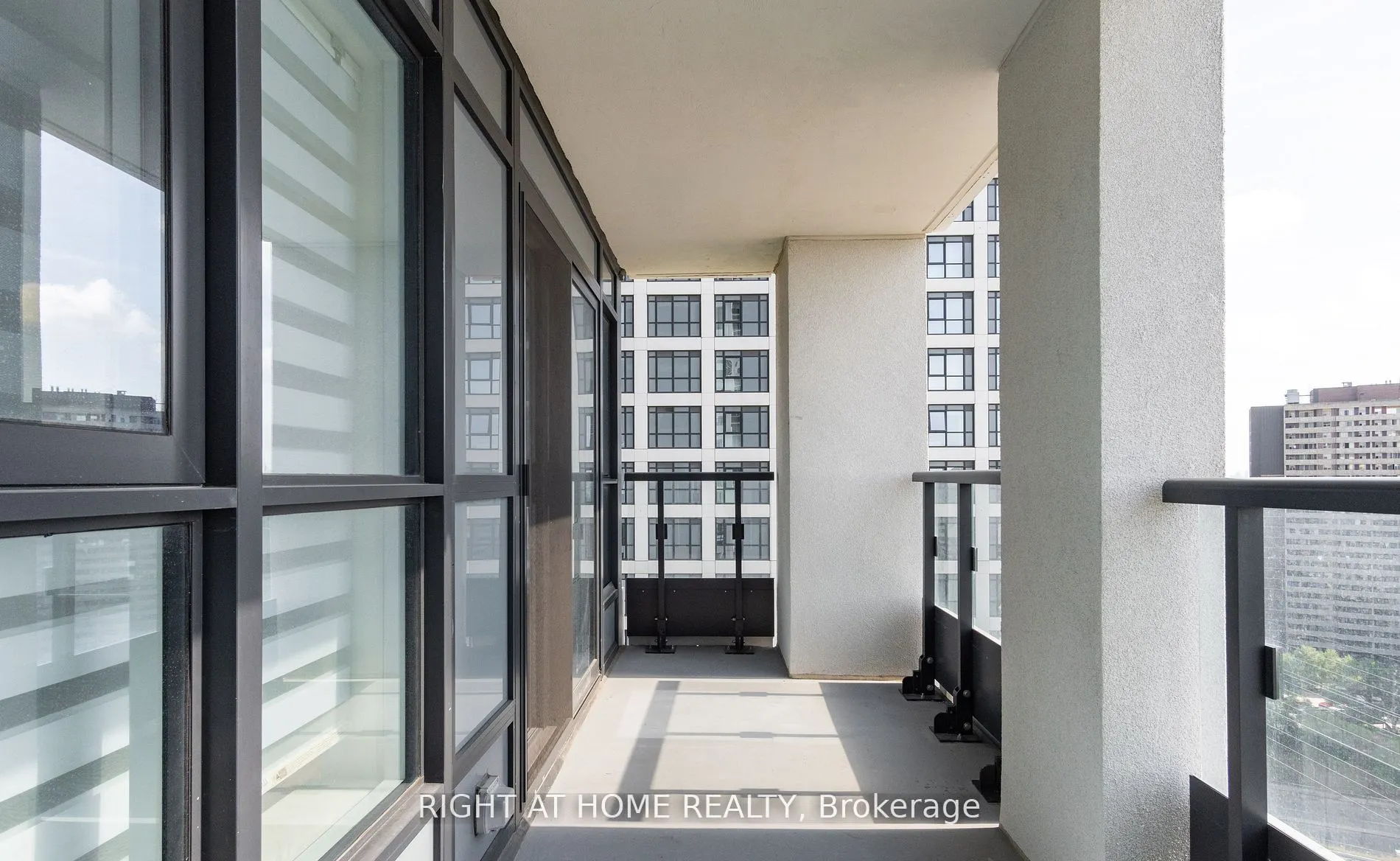 9 Mabelle Avenue #1622