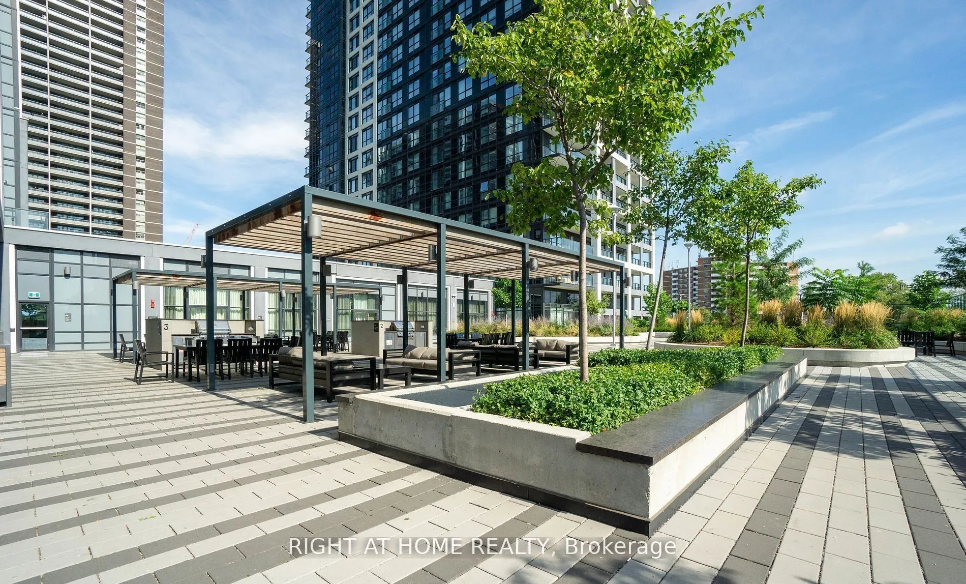 9 Mabelle Avenue #1622