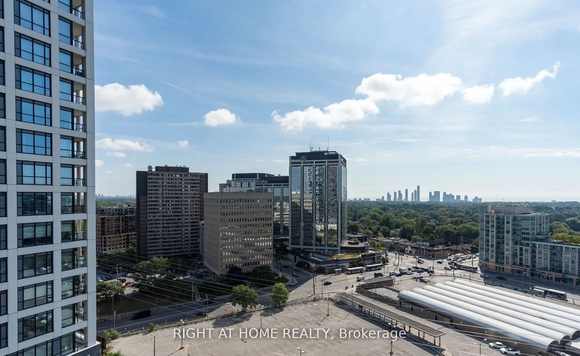 9 Mabelle Avenue #1622