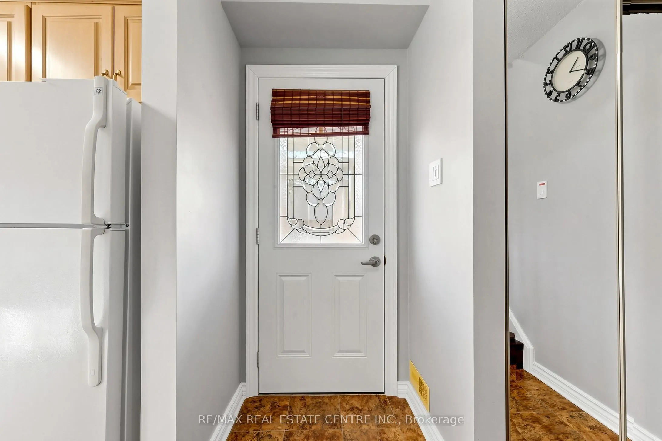 1 Hawkins Court