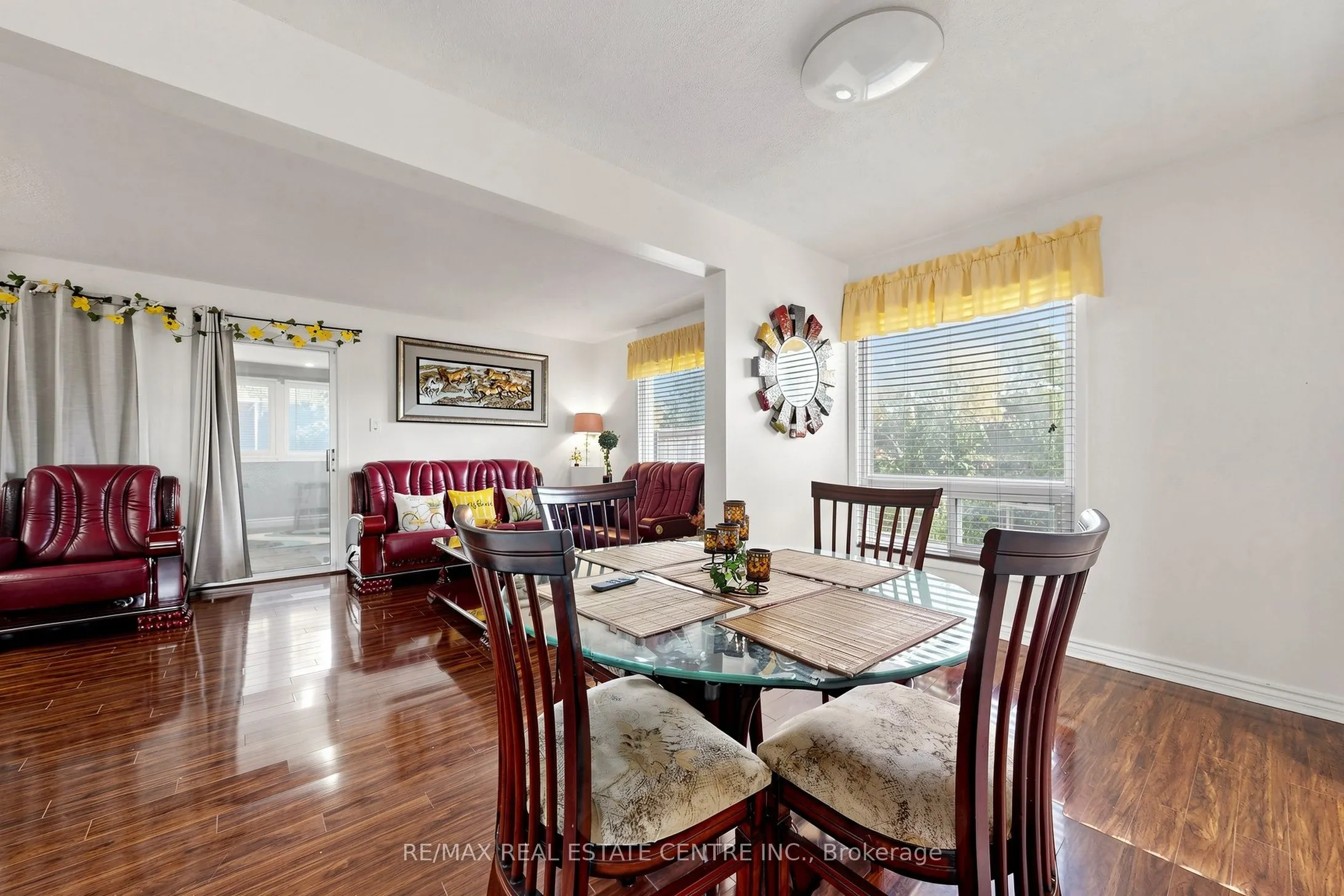 1 Hawkins Court