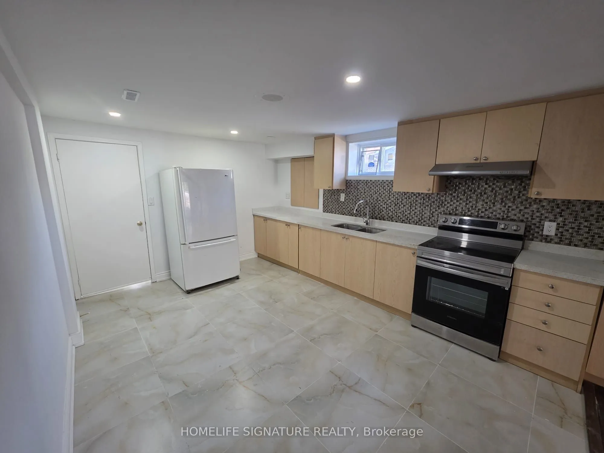 22 Medina Place #Basement