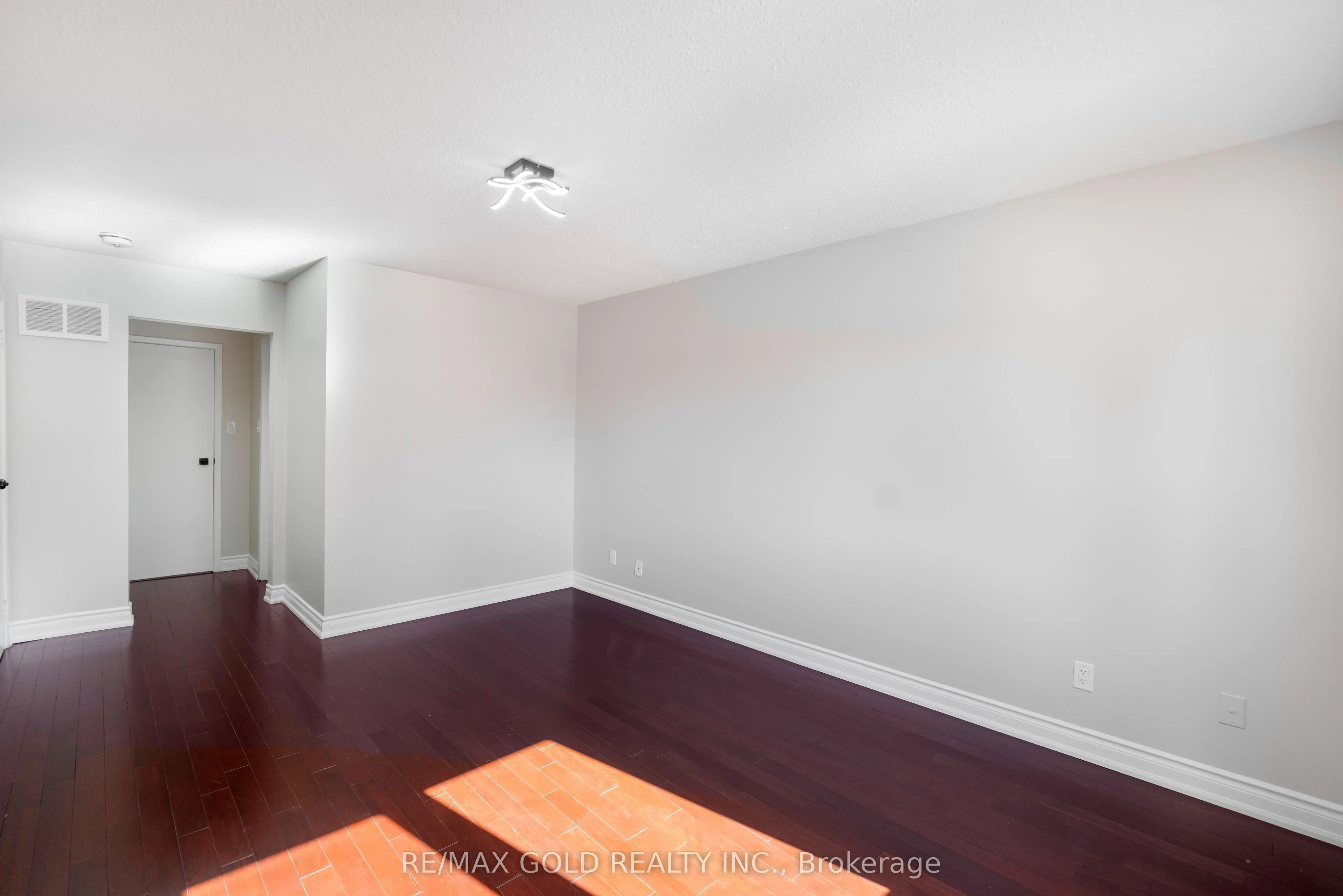 45 Parkside Drive