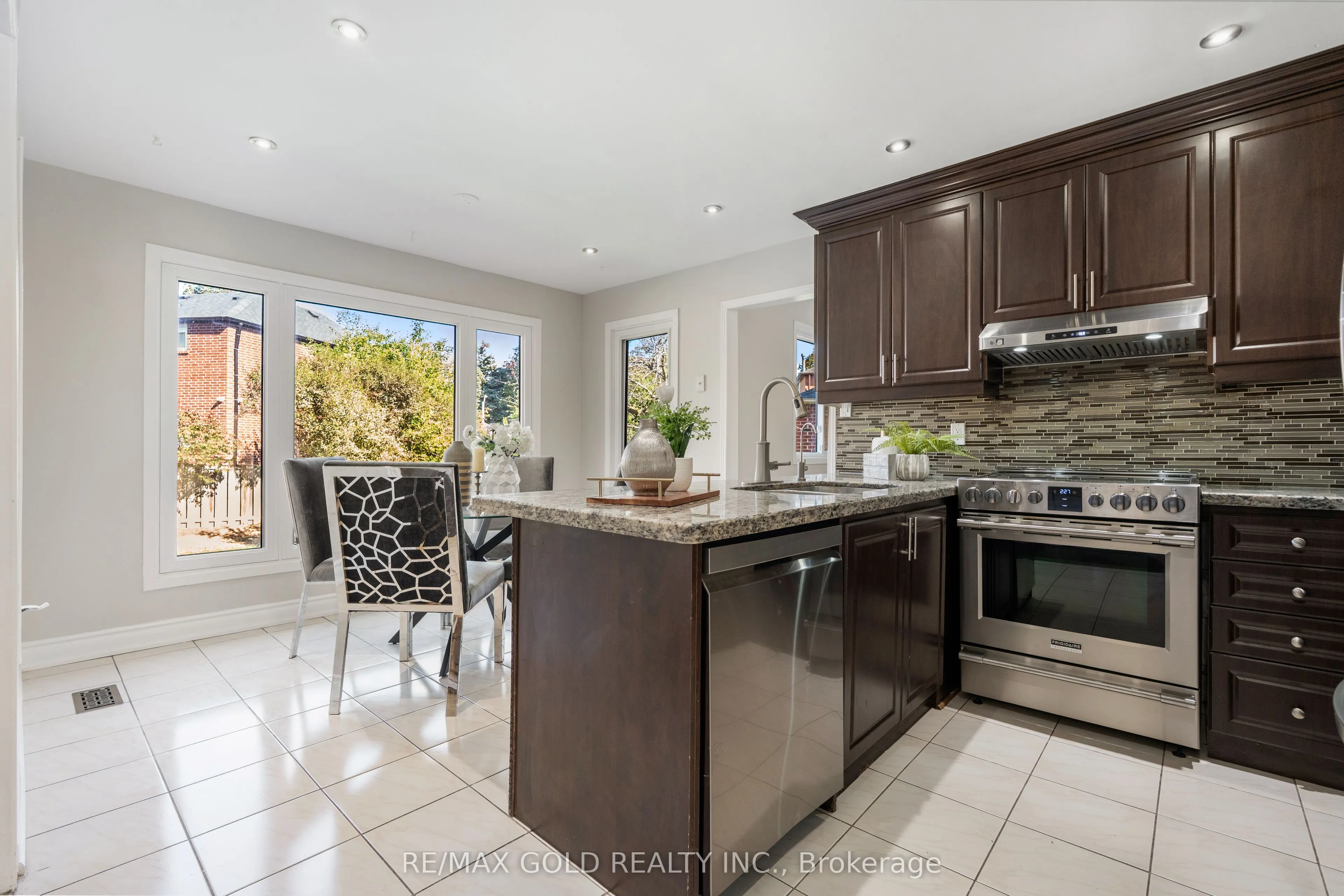 45 Parkside Drive