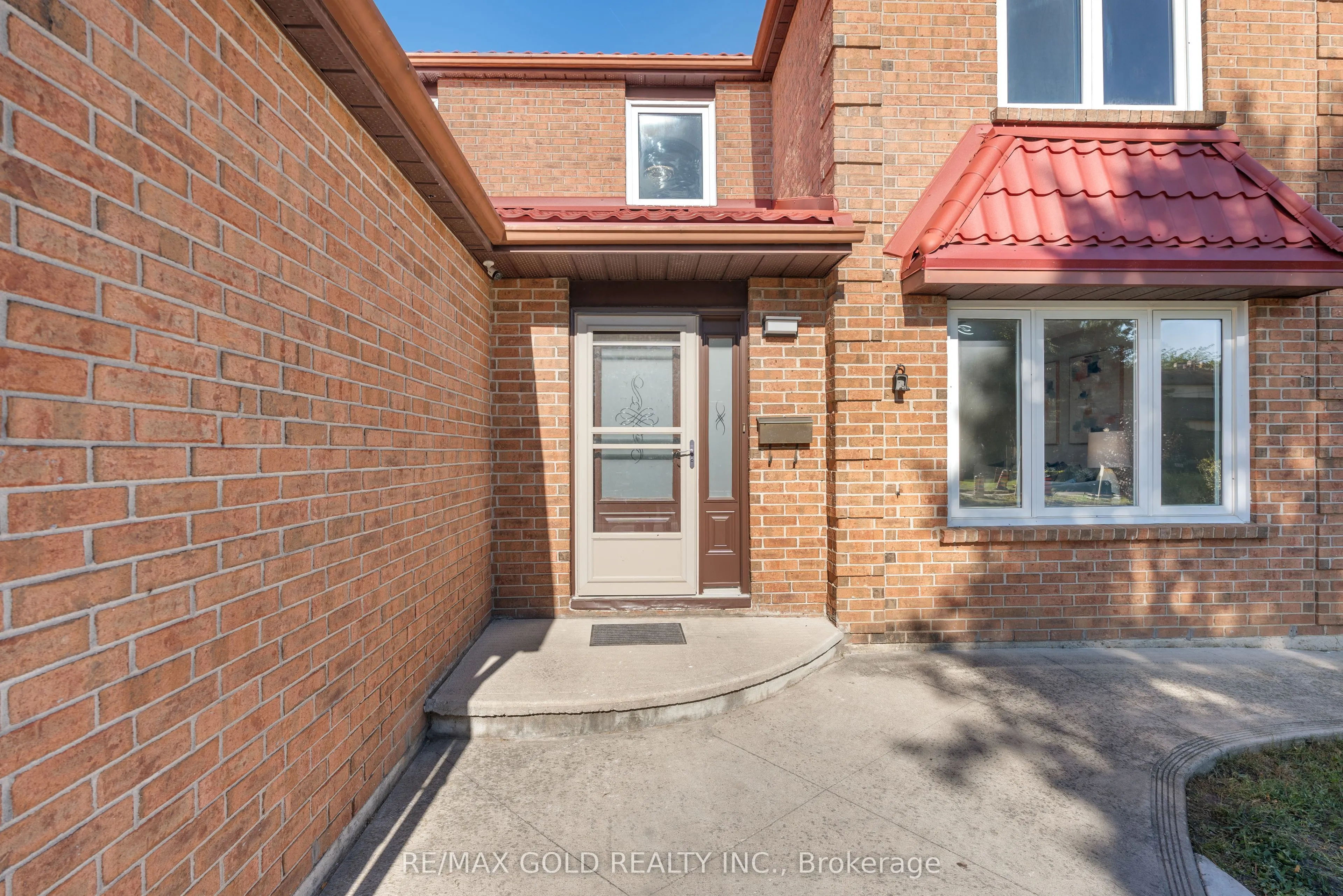 45 Parkside Drive