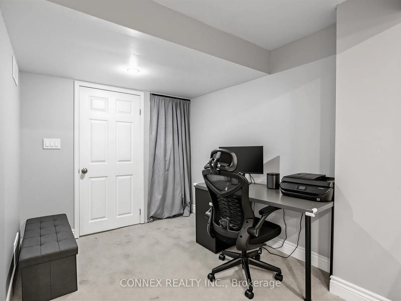 5998 Chidham Crescent