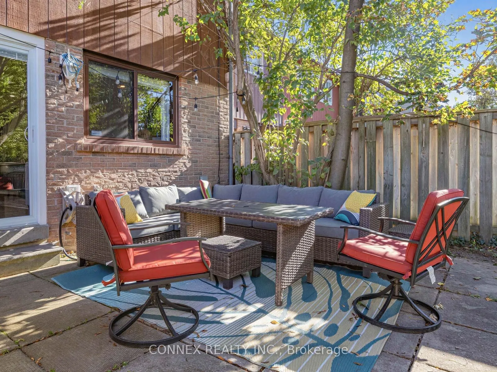 5998 Chidham Crescent