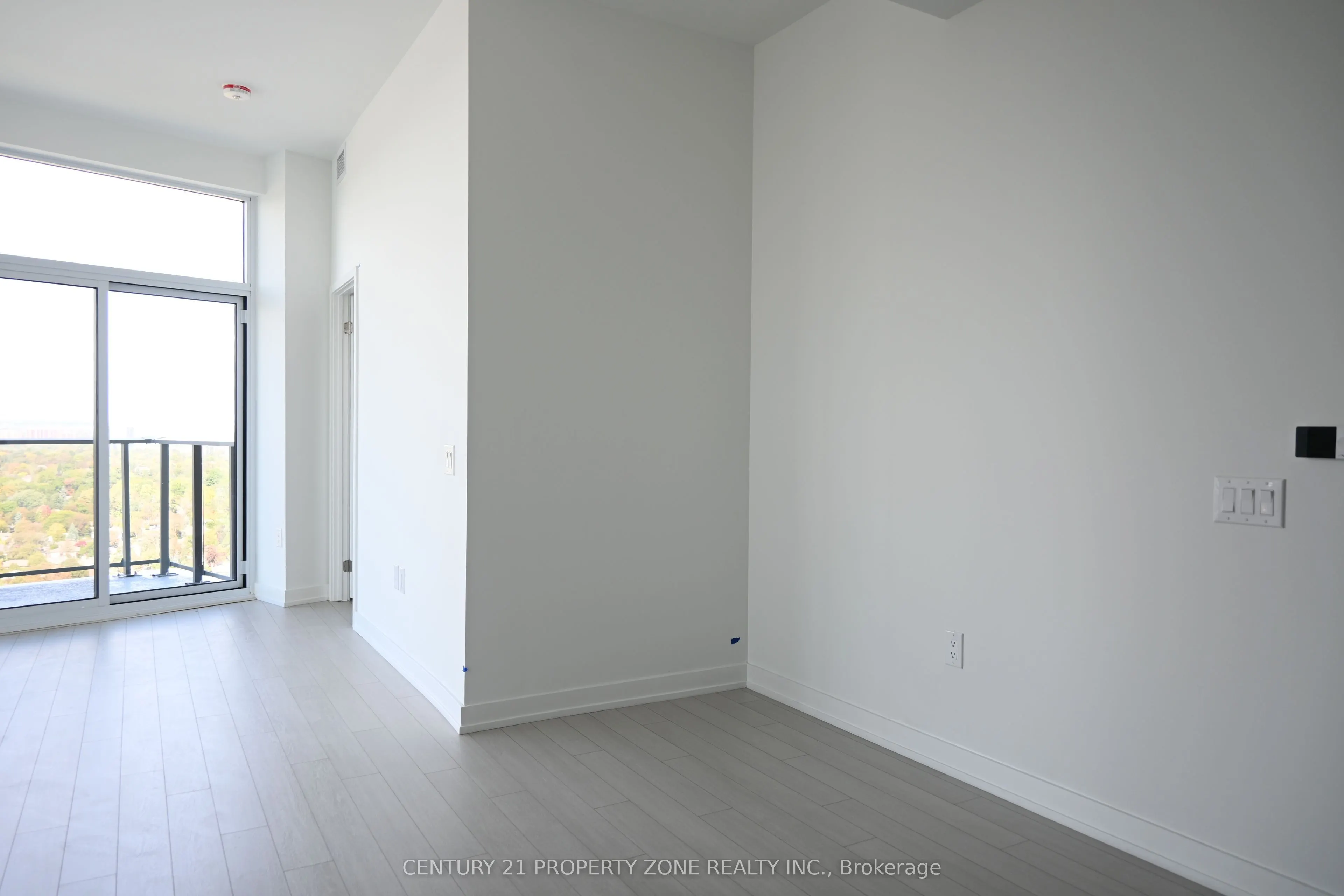 4010 Eglinton Avenue W #2702