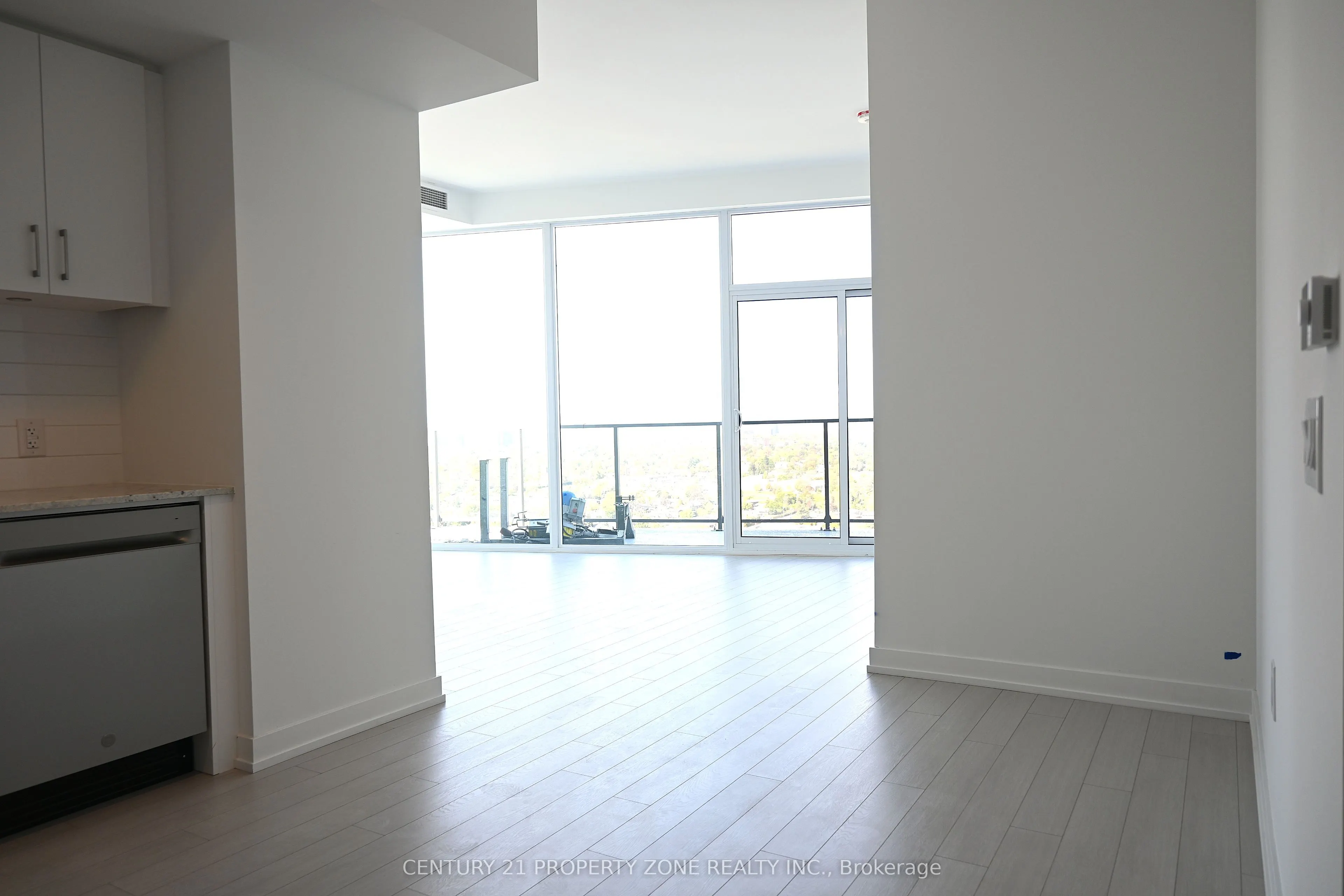 4010 Eglinton Avenue W #2702