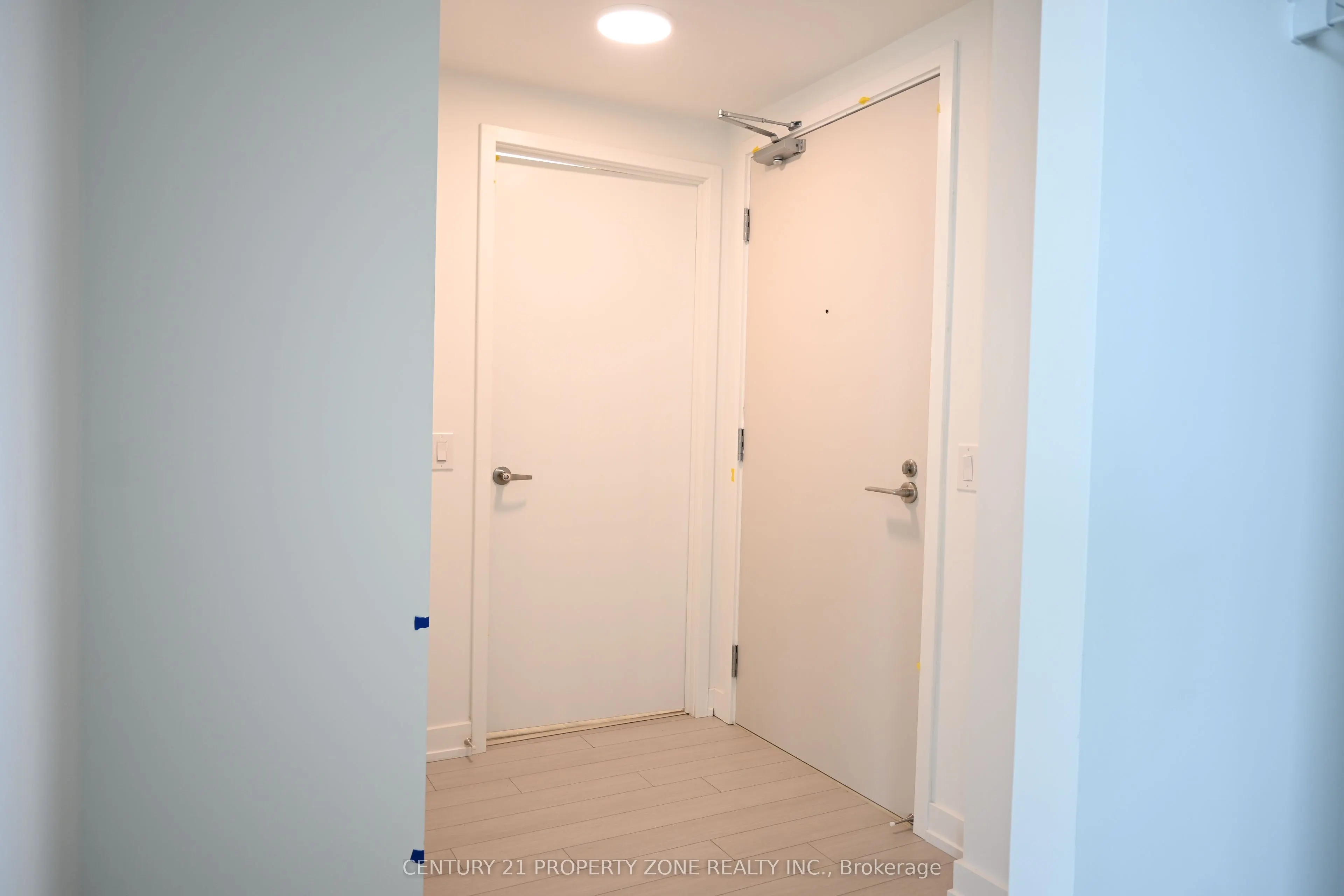 4010 Eglinton Avenue W #2702