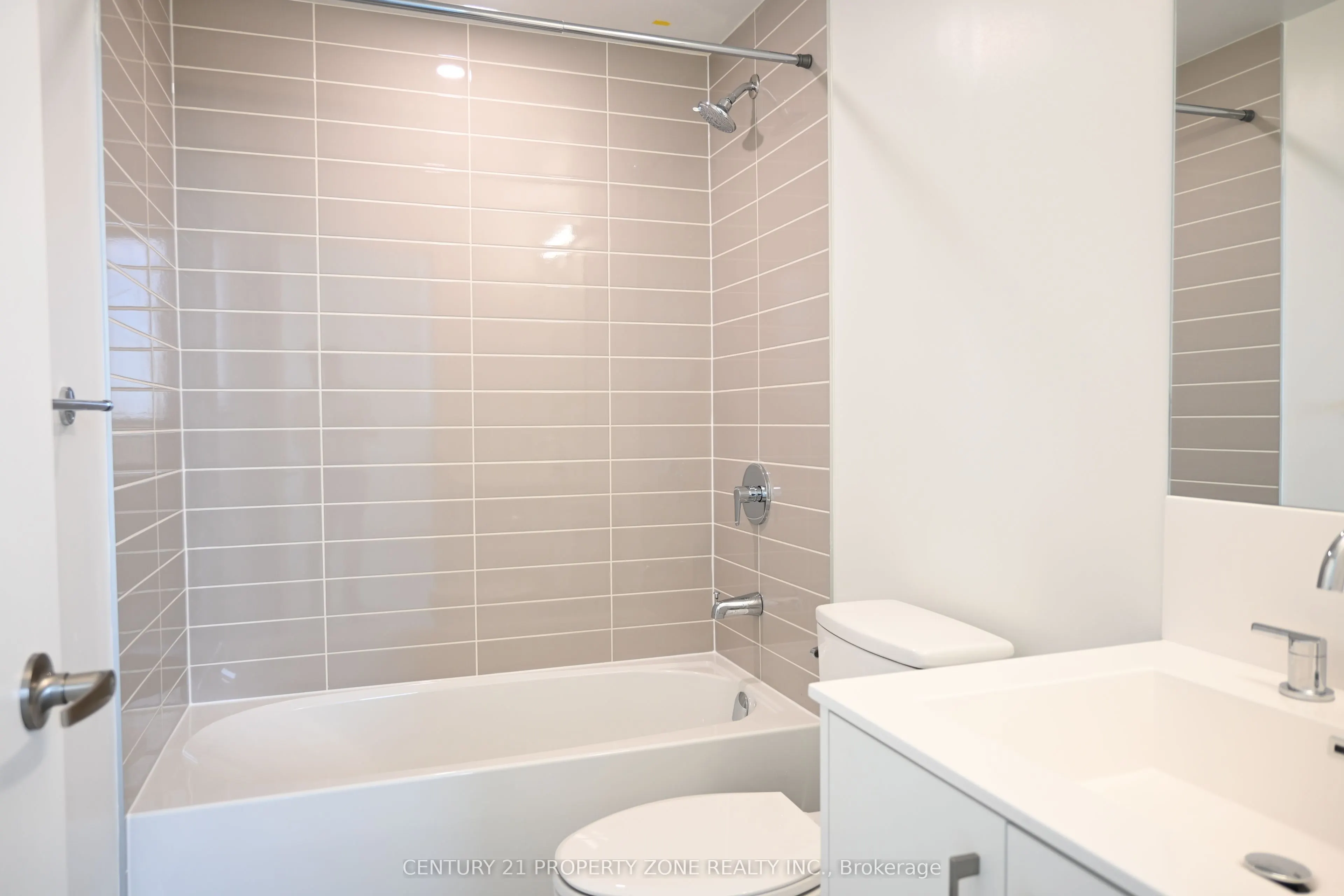 4010 Eglinton Avenue W #2702