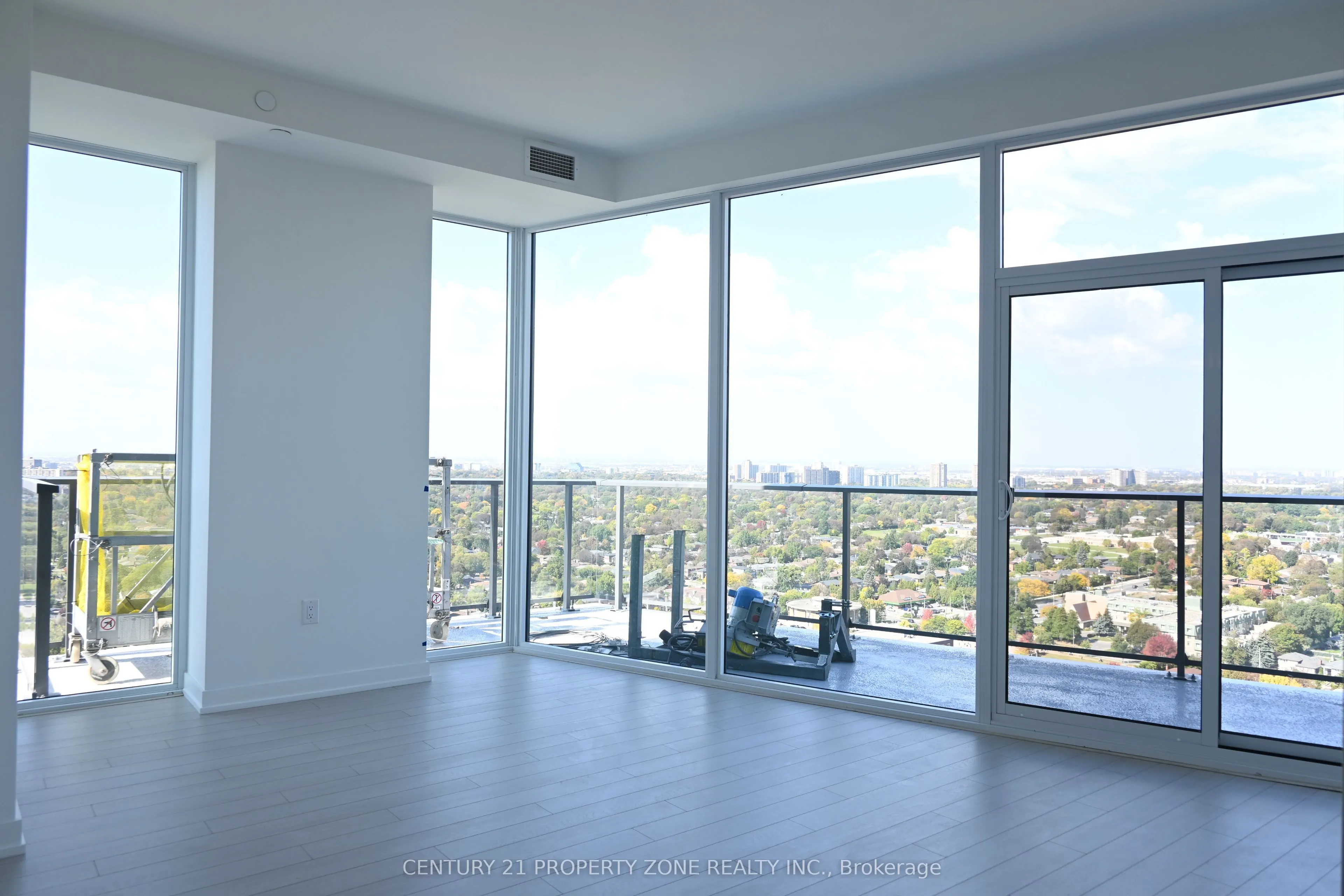 4010 Eglinton Avenue W #2702