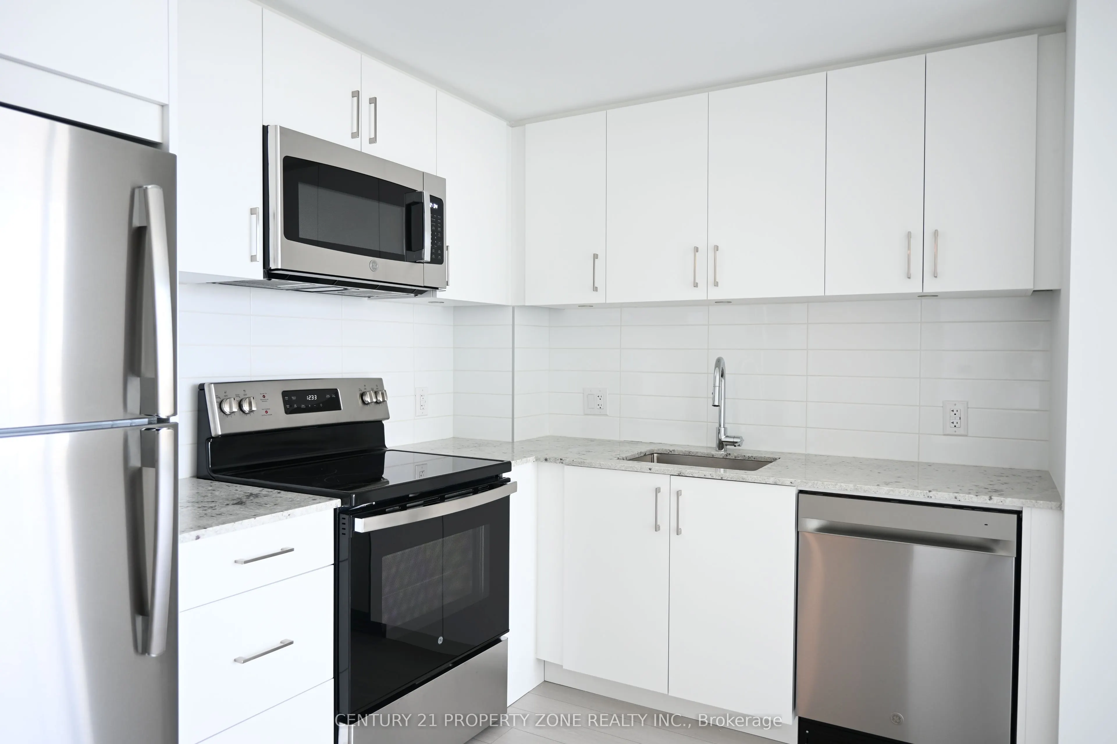 4010 Eglinton Avenue W #2702