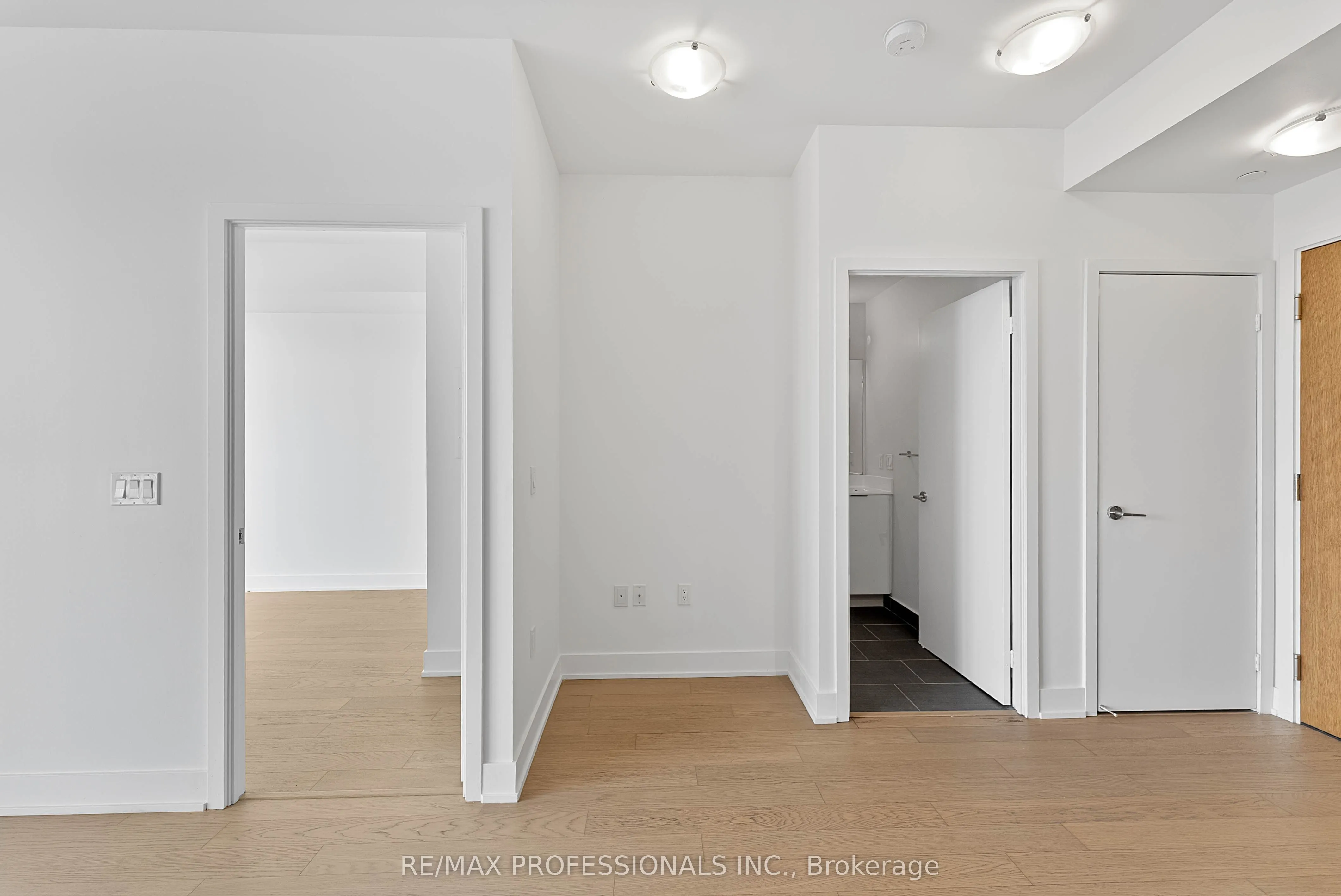 30 Shore Breeze Drive #1614