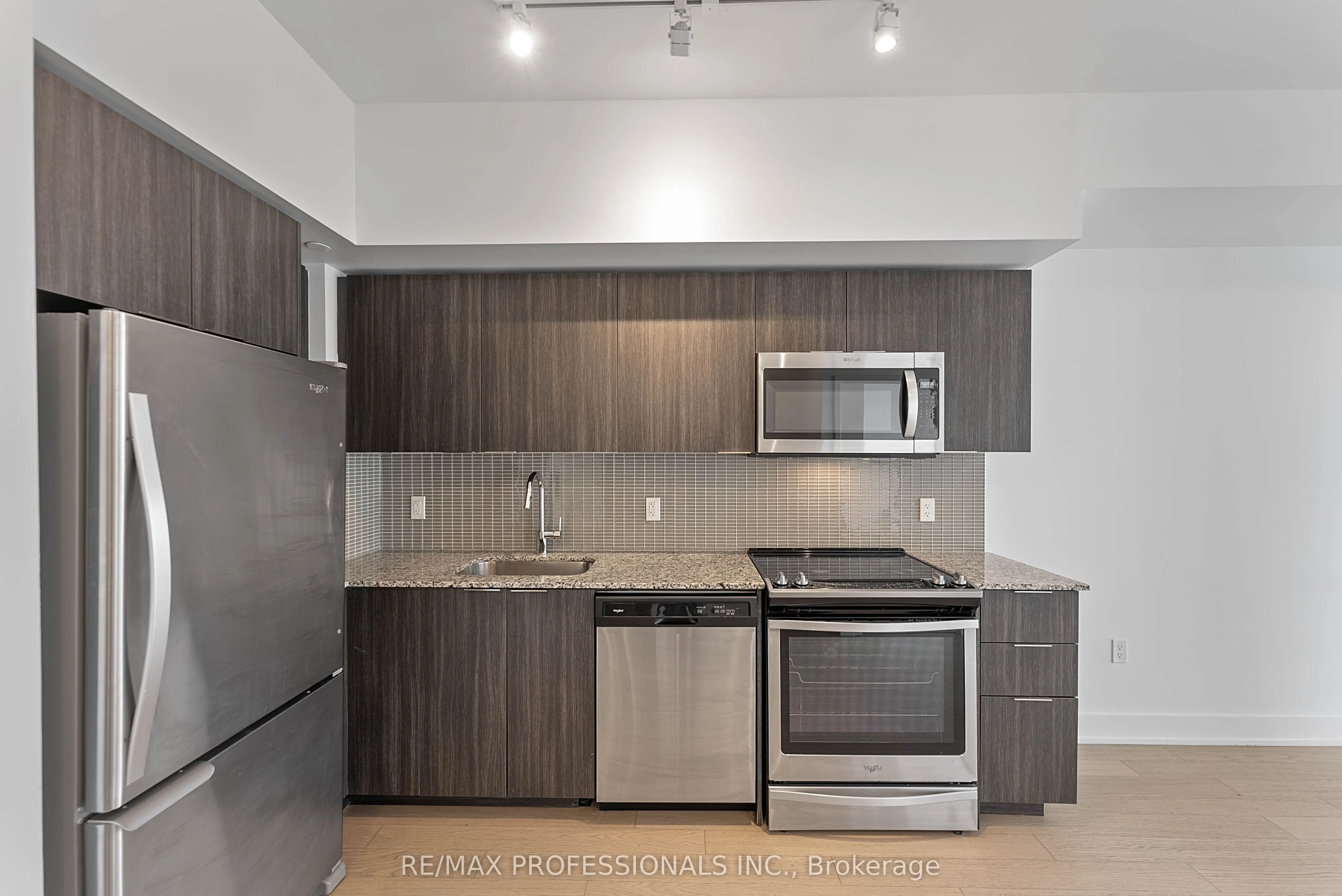 30 Shore Breeze Drive #1614