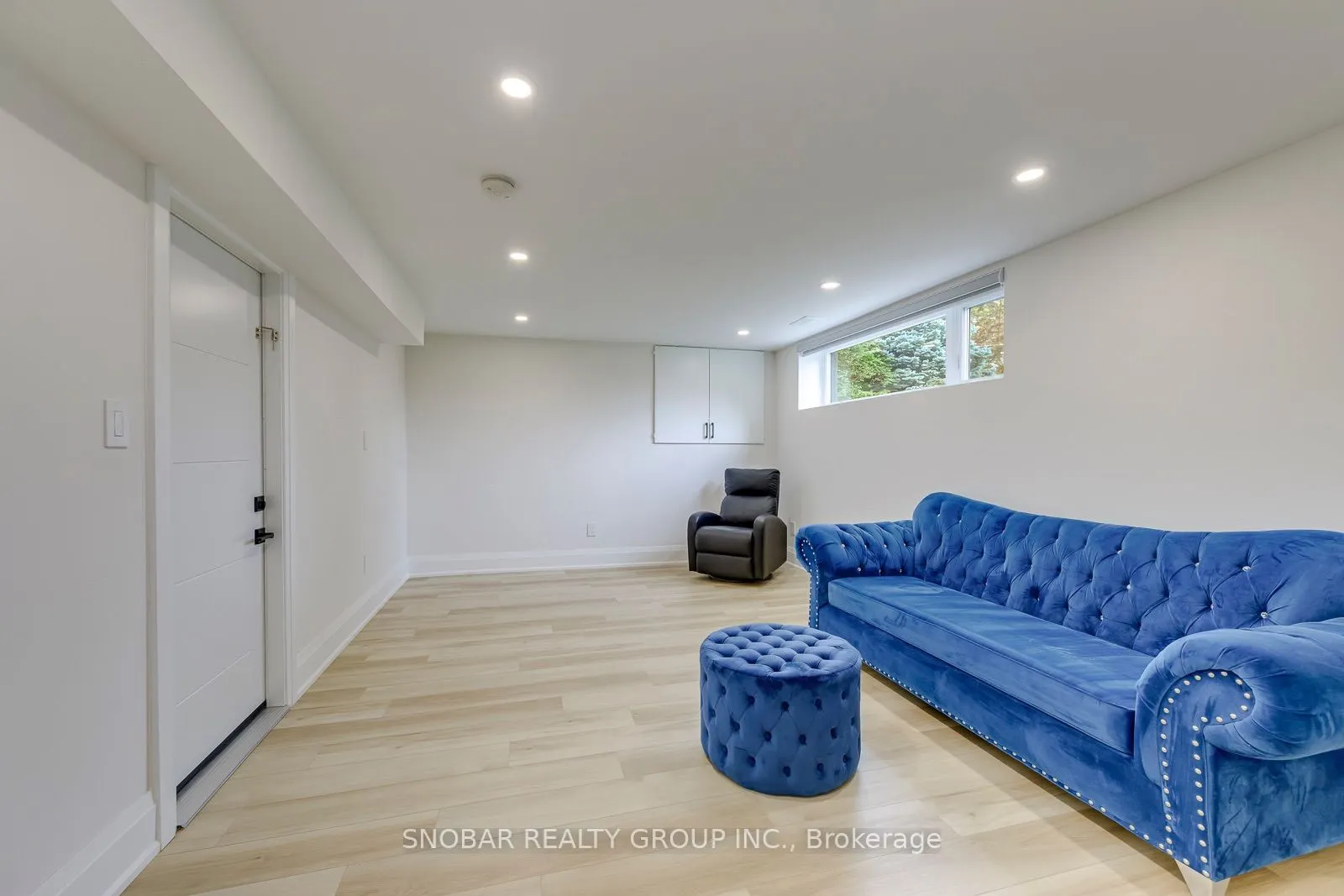 23 Mitre Place