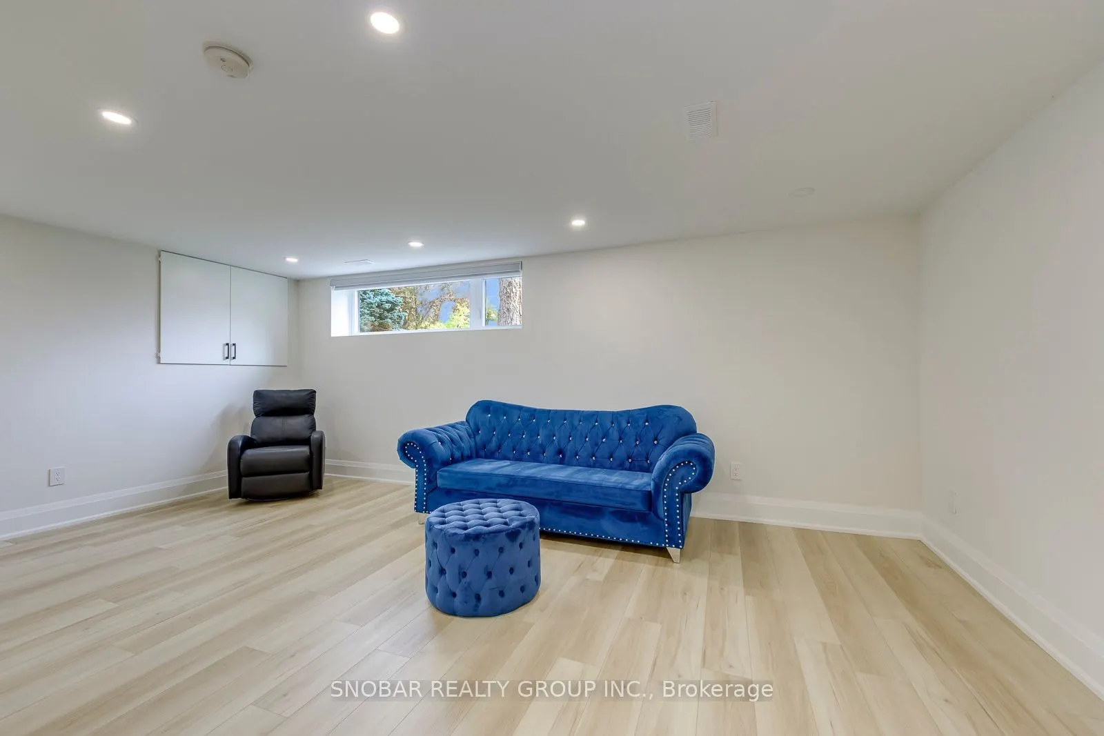23 Mitre Place