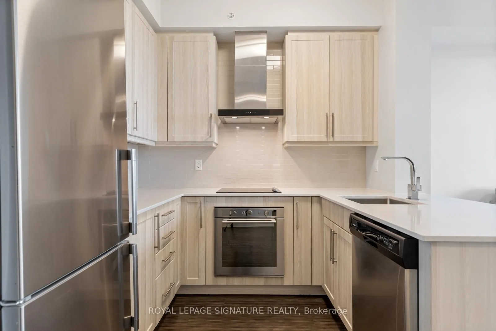 2093 Fairview Street #1606