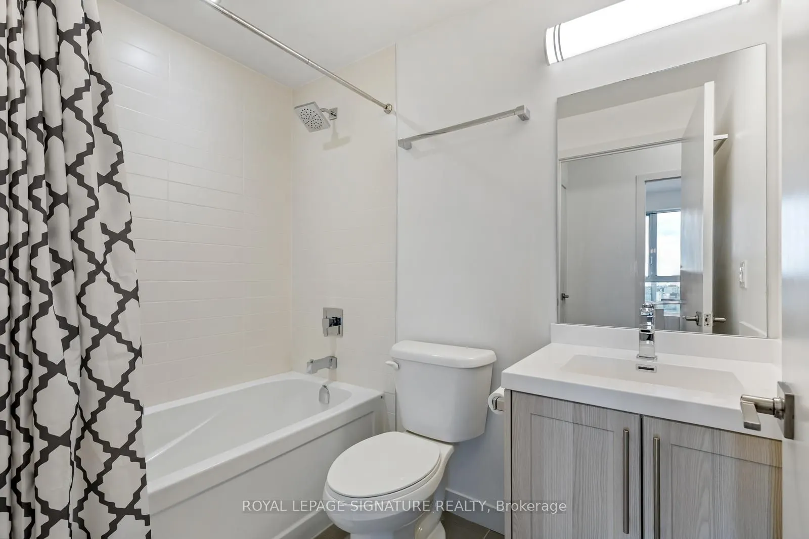 2093 Fairview Street #1606