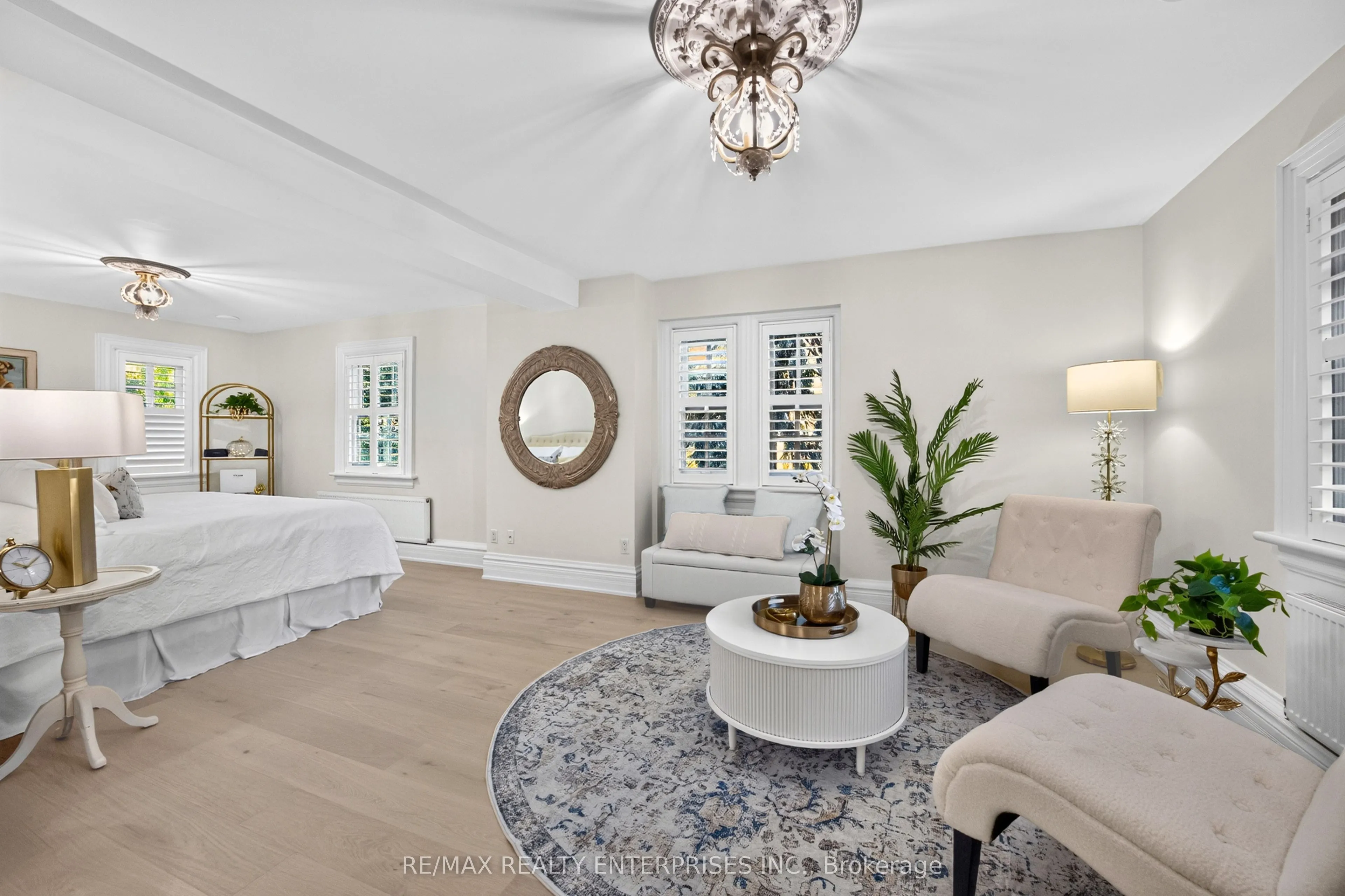 317 Gloucester Avenue