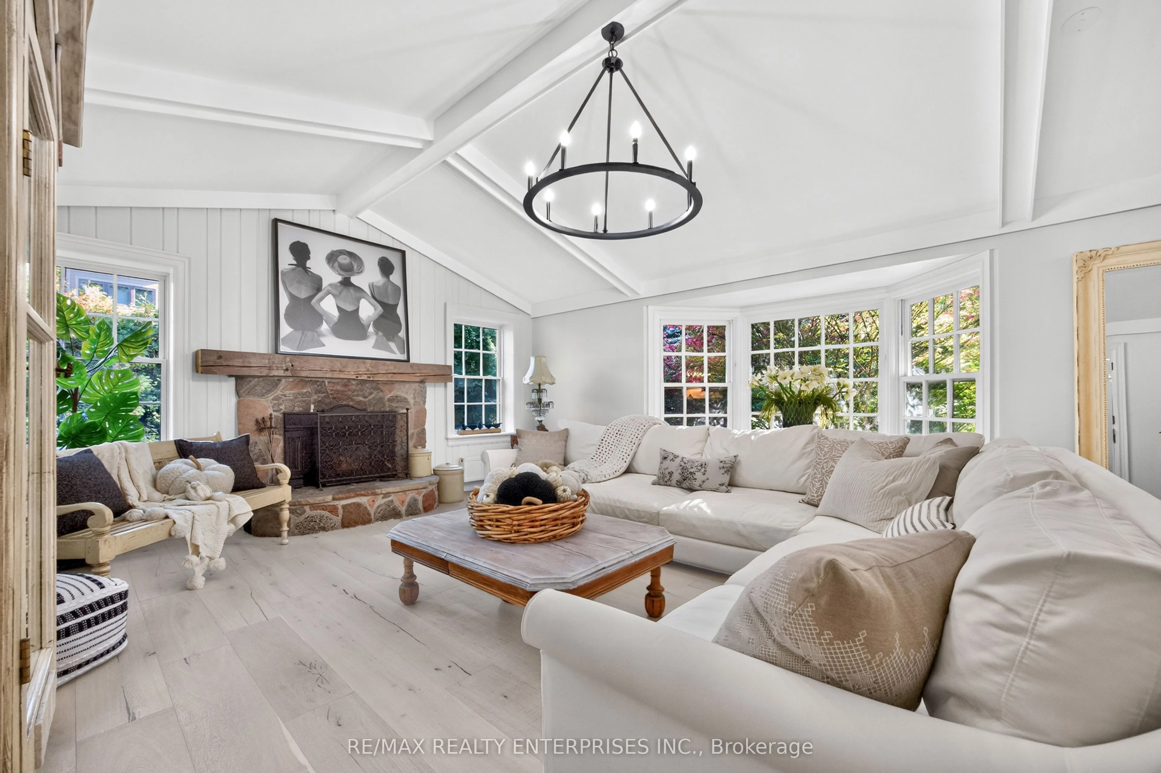 317 Gloucester Avenue