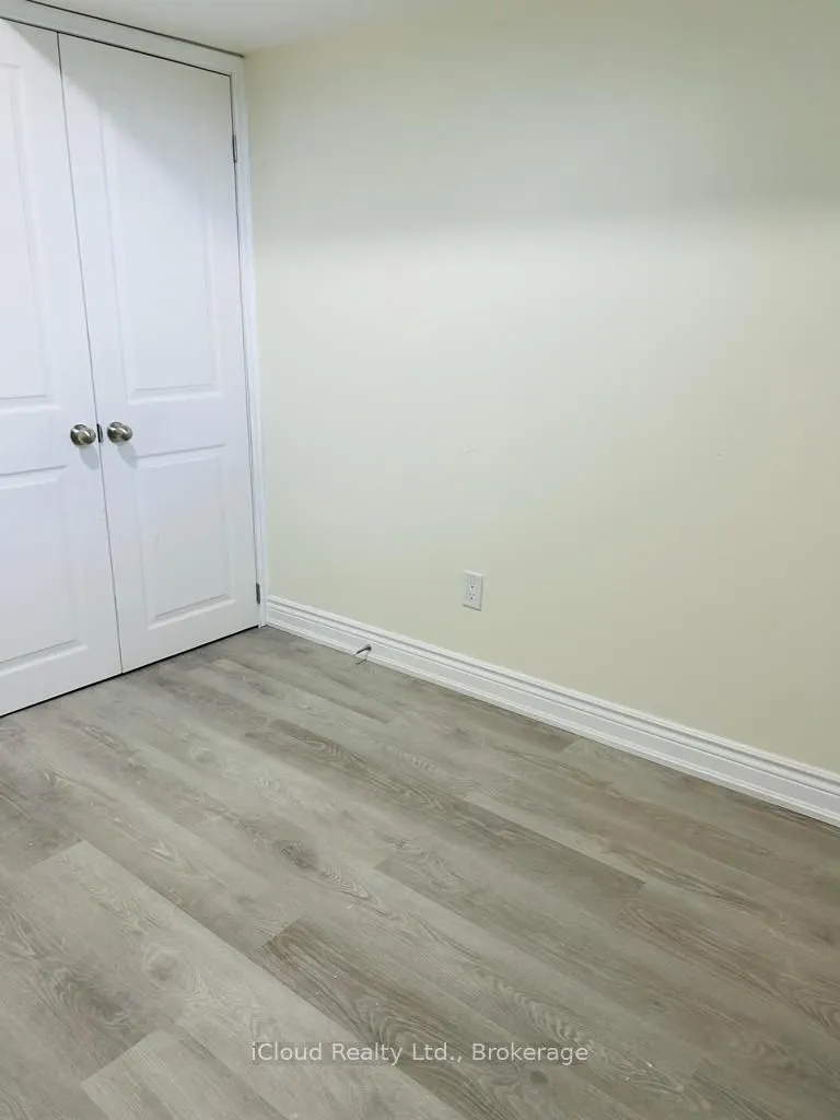 35 Brixham Lane #BASEMENT UNIT