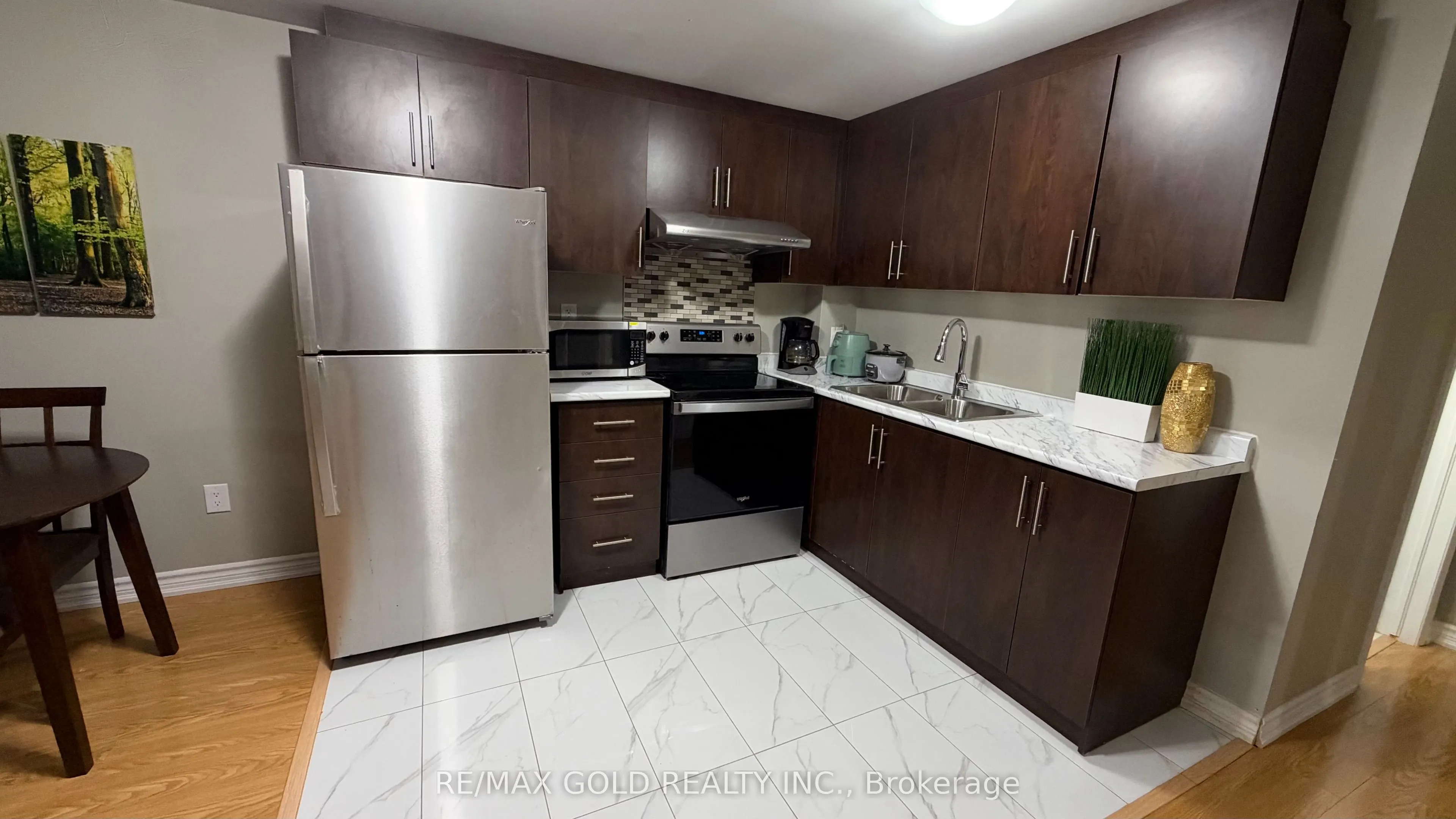 3815 Althorpe Circle #BSMT