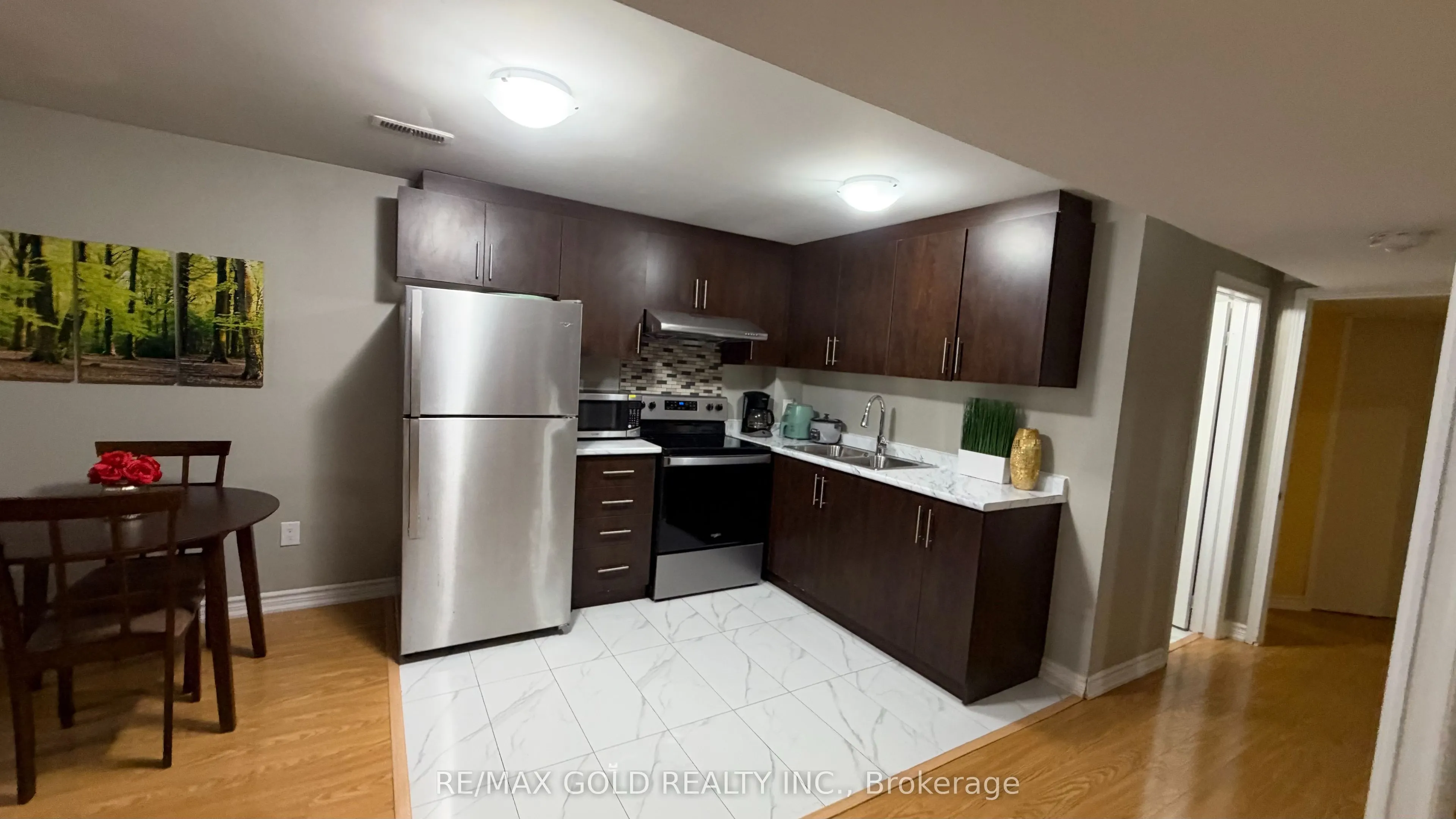 3815 Althorpe Circle #BSMT