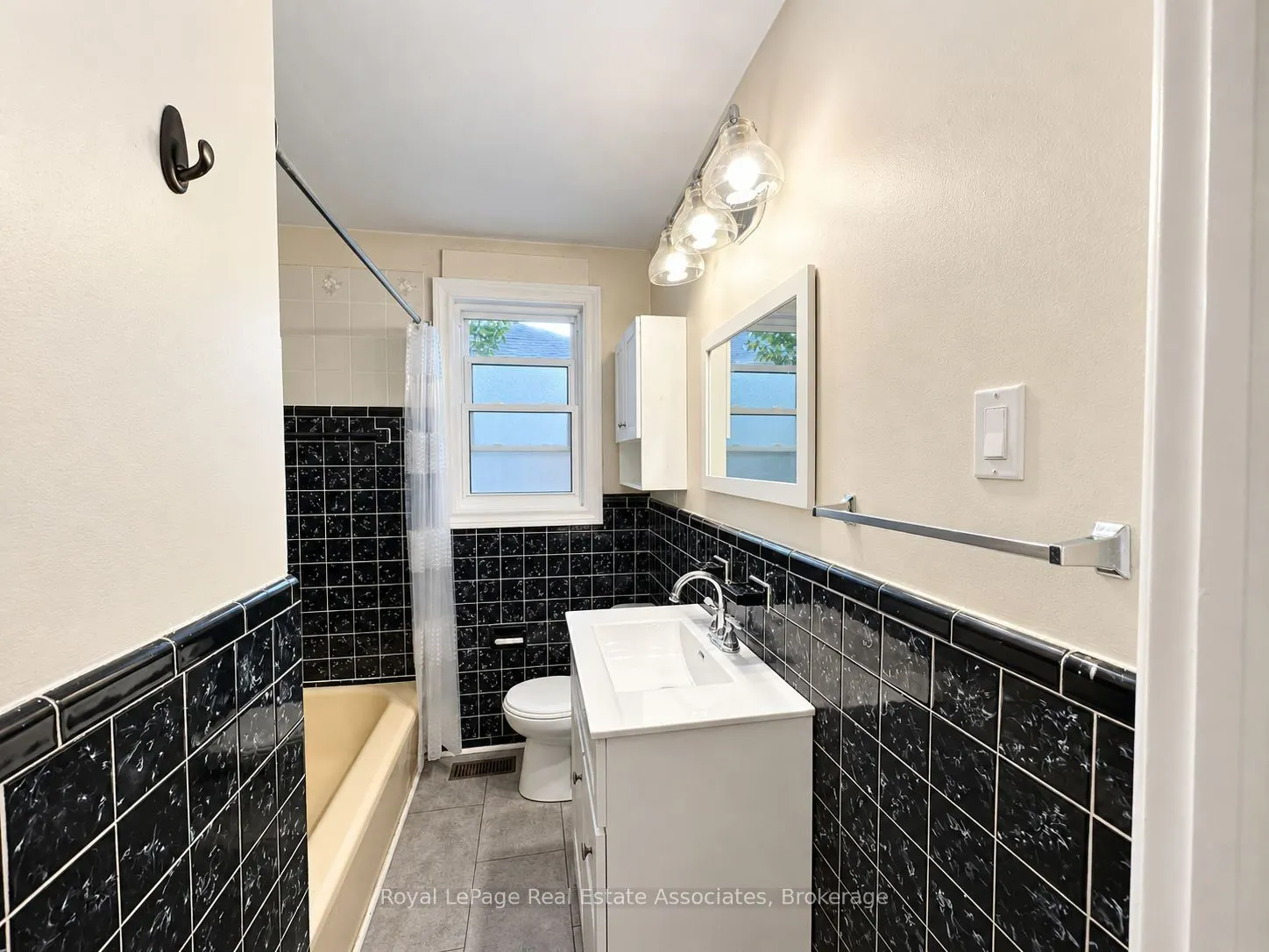 10 Elizabeth Street #Upper