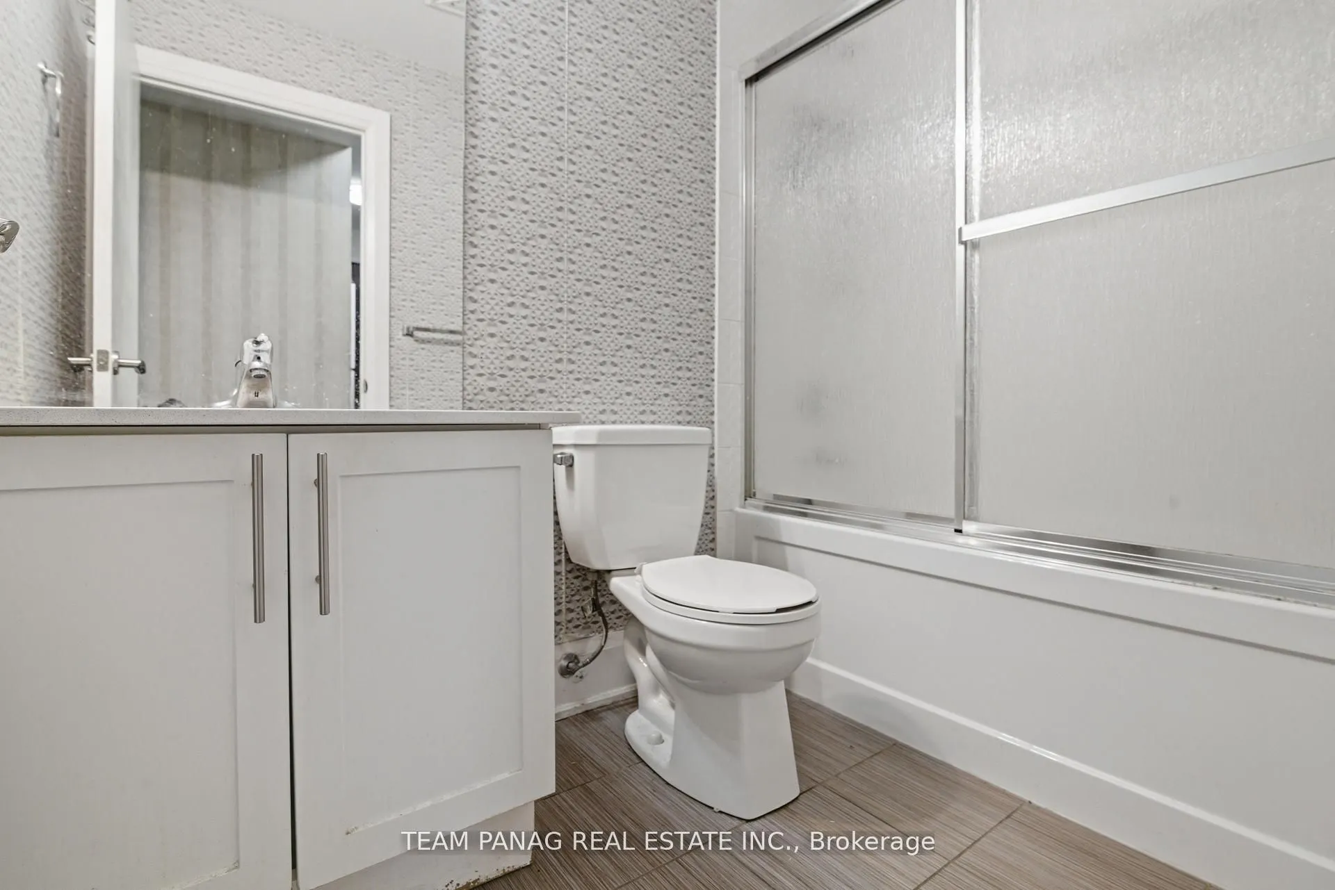 45 Yorkland Boulevard #209