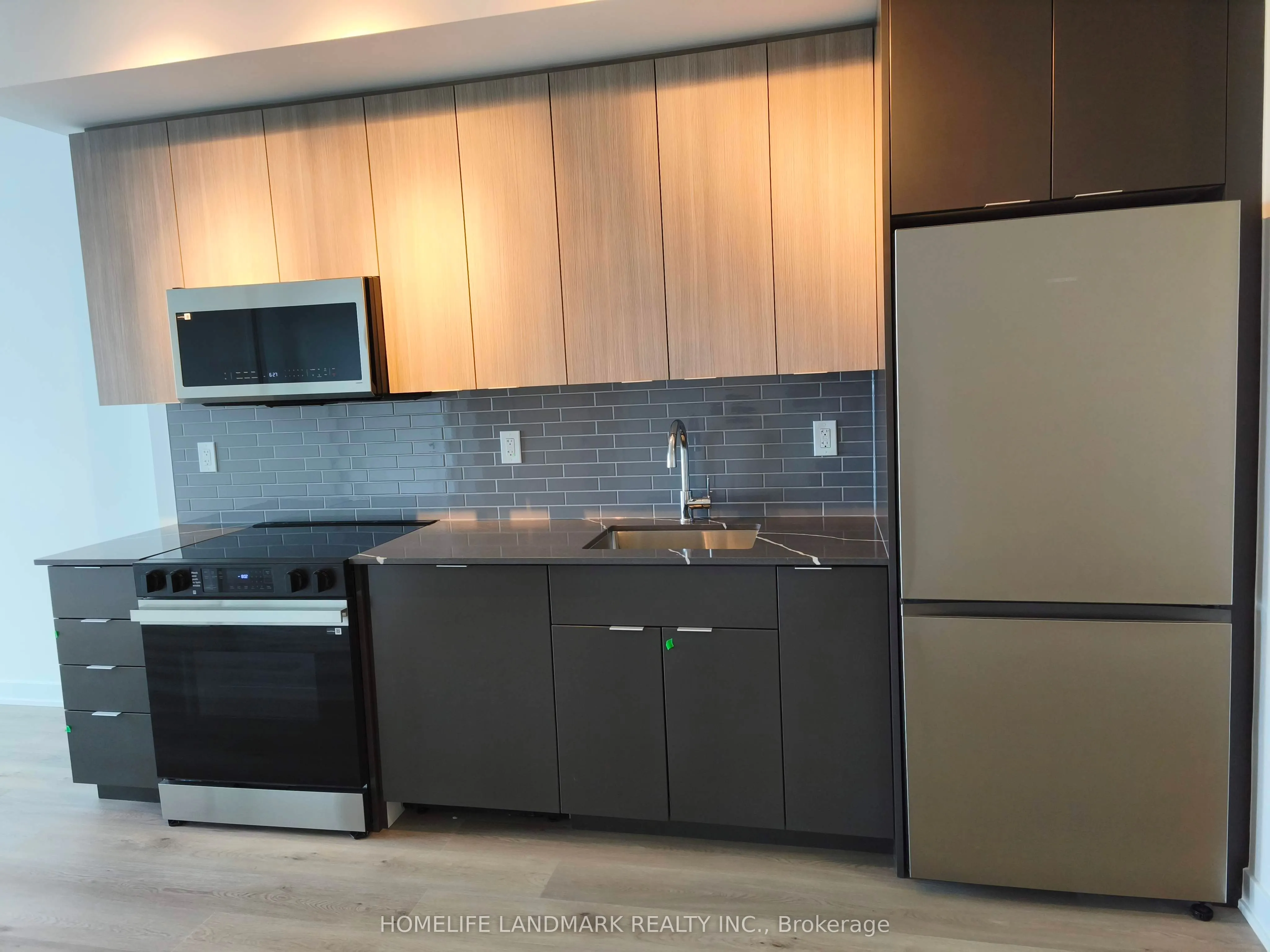 2075 Lakeshore Road #2205