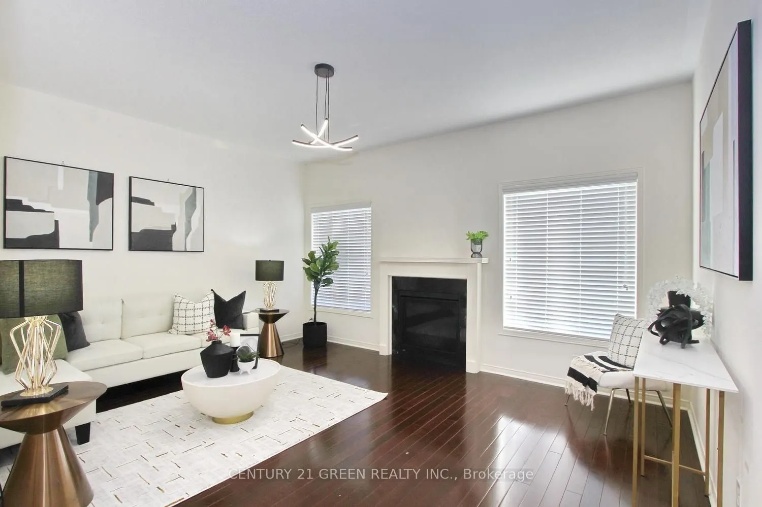 40 Cookview Drive