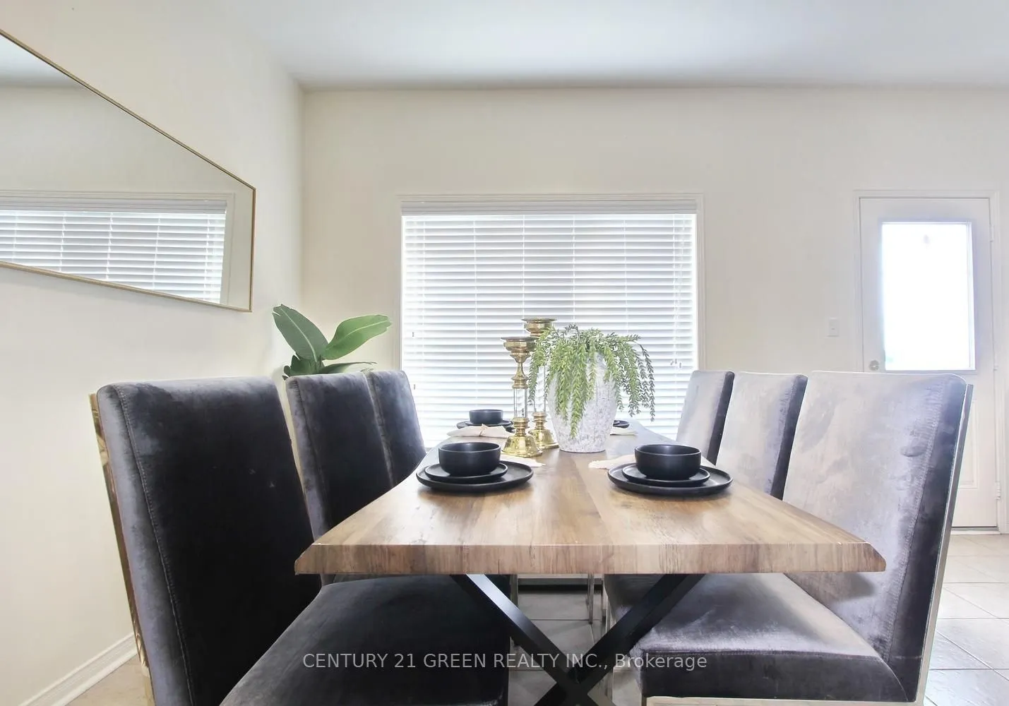 40 Cookview Drive