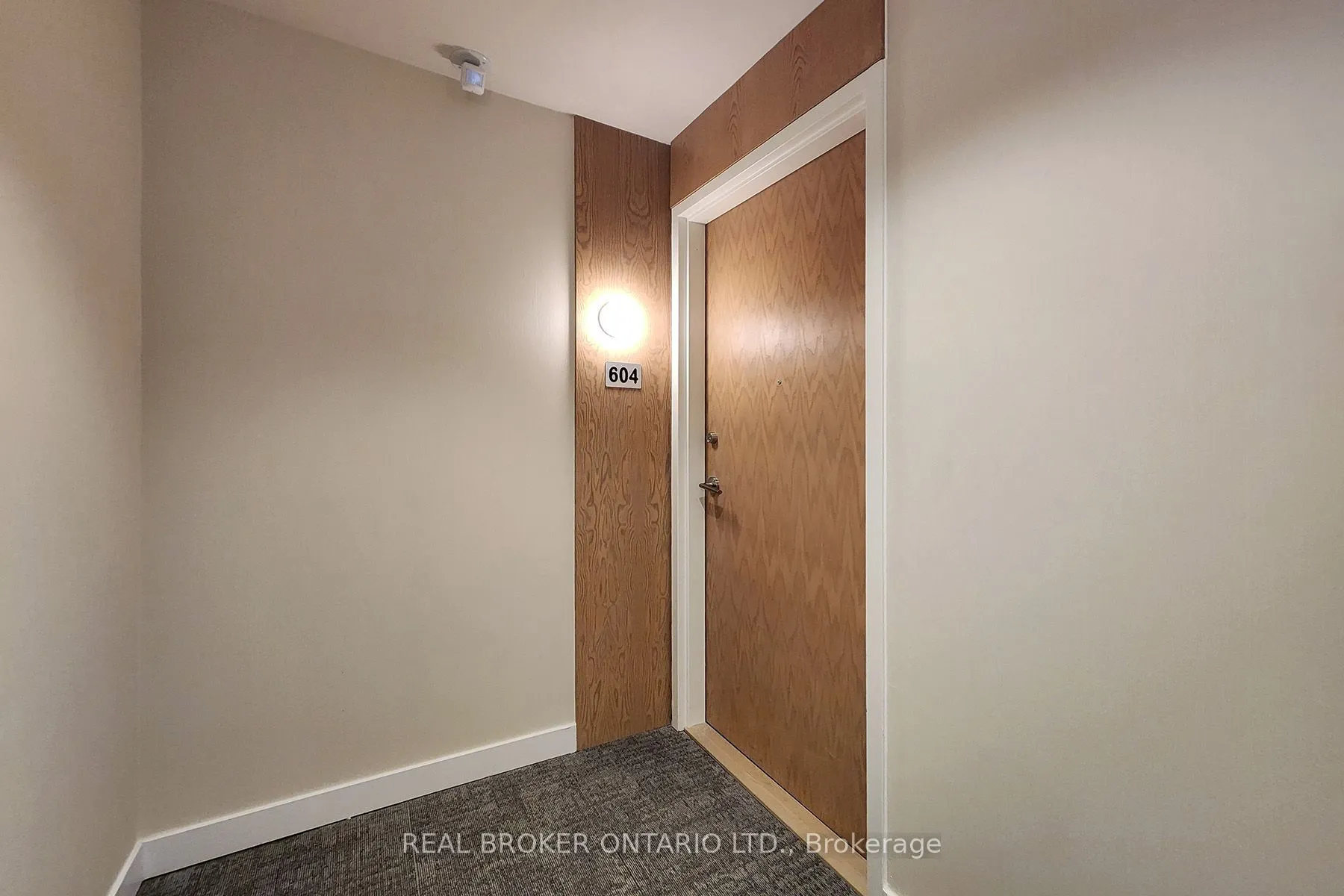 2825 Jane Street #604