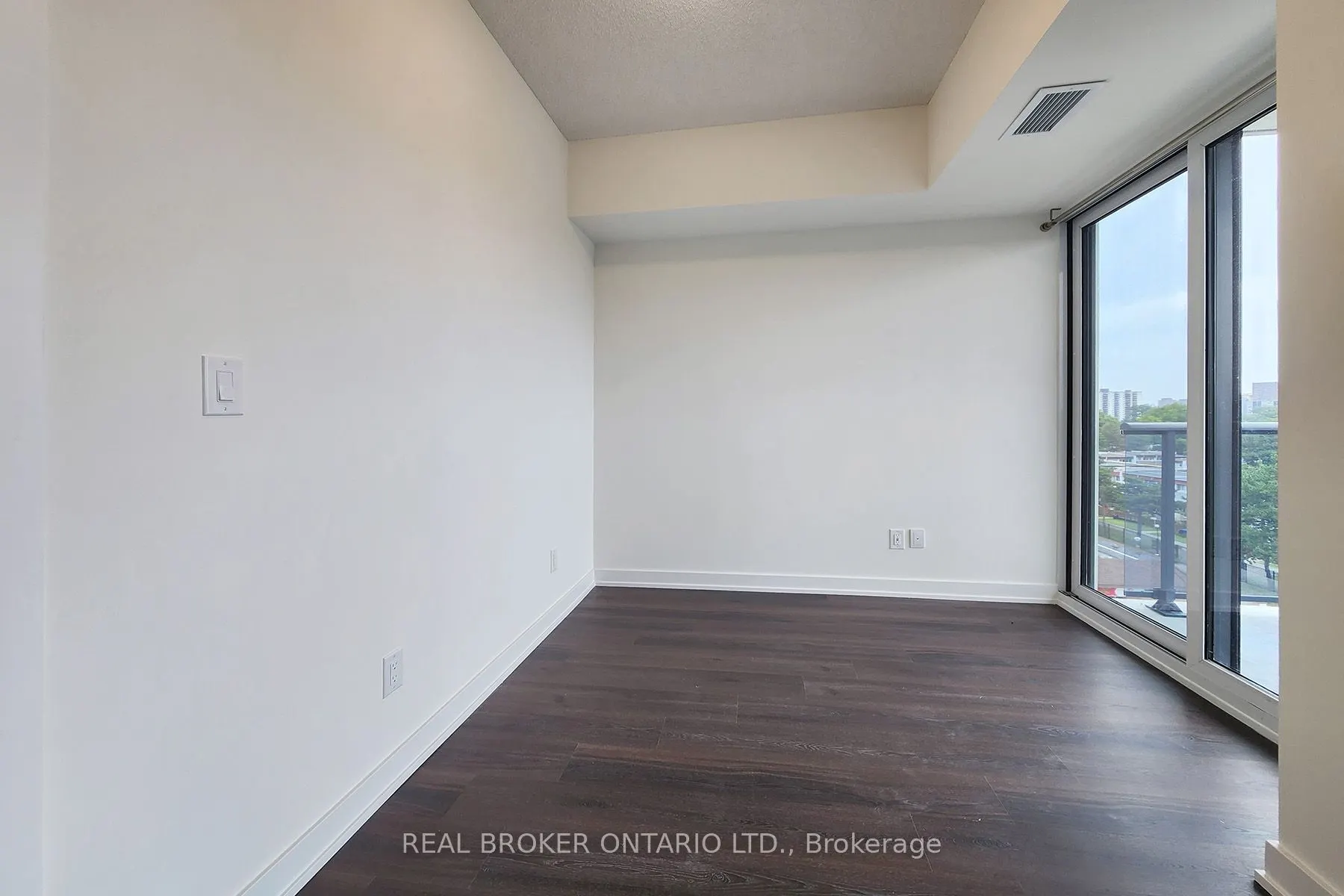 2825 Jane Street #604