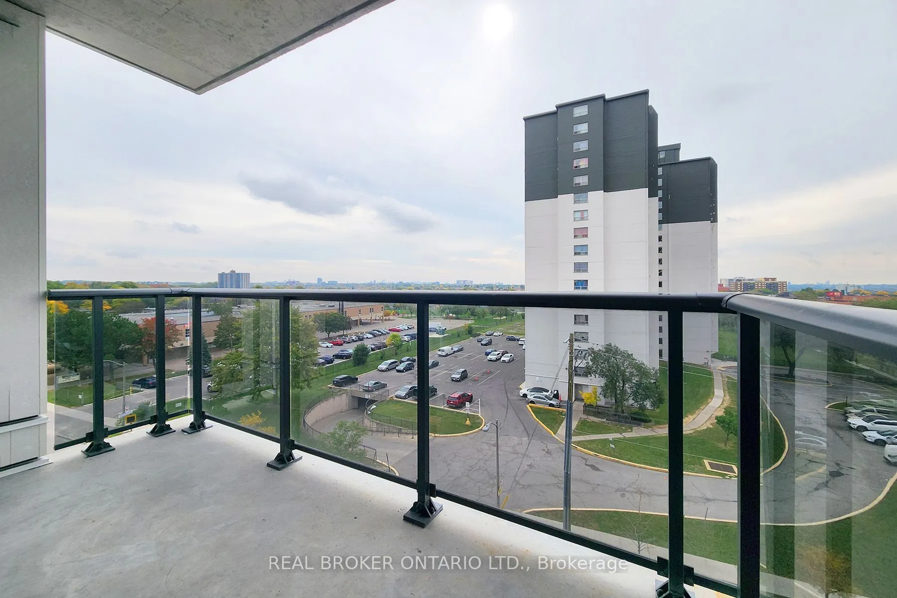 2825 Jane Street #604
