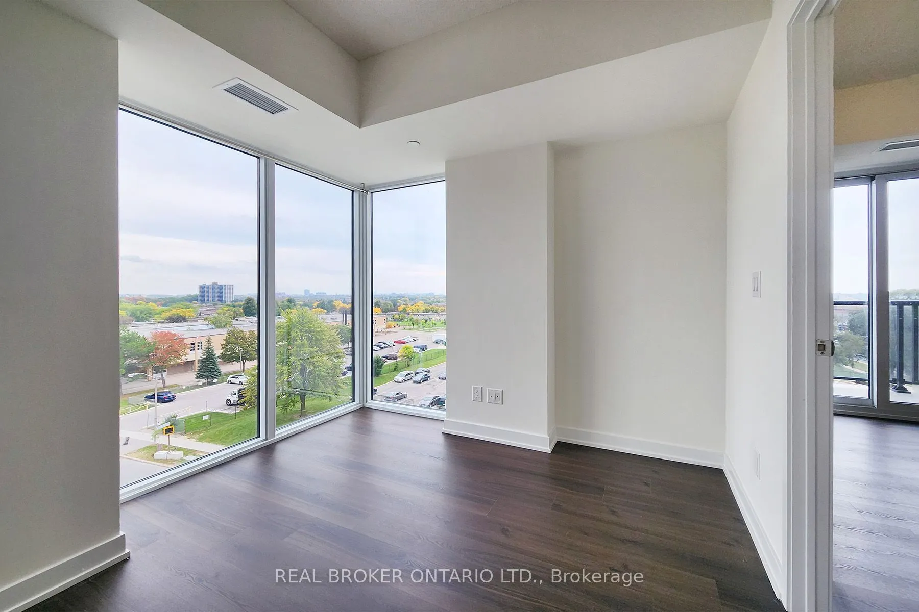 2825 Jane Street #604