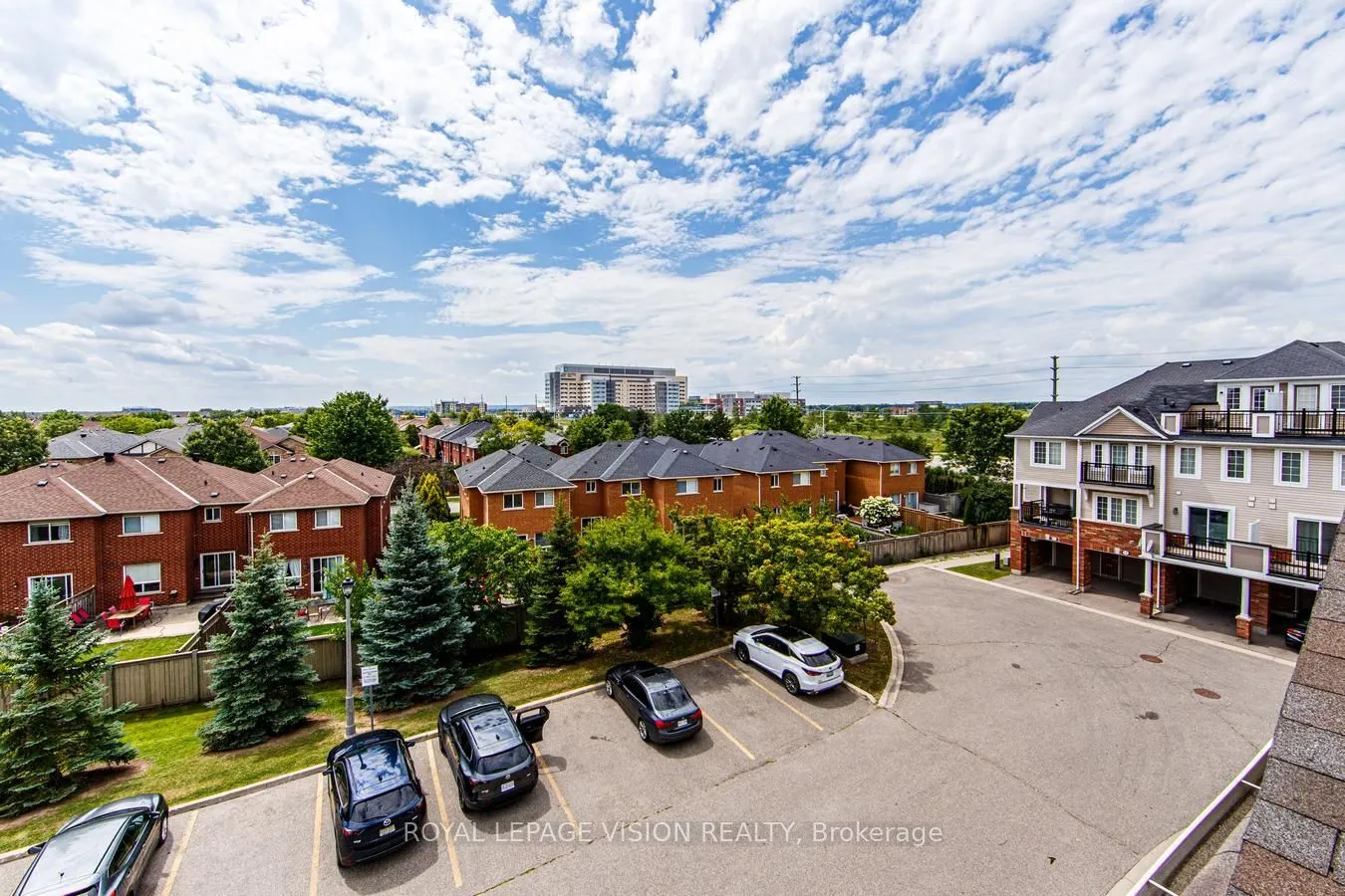 2614 Dashwood Drive #40