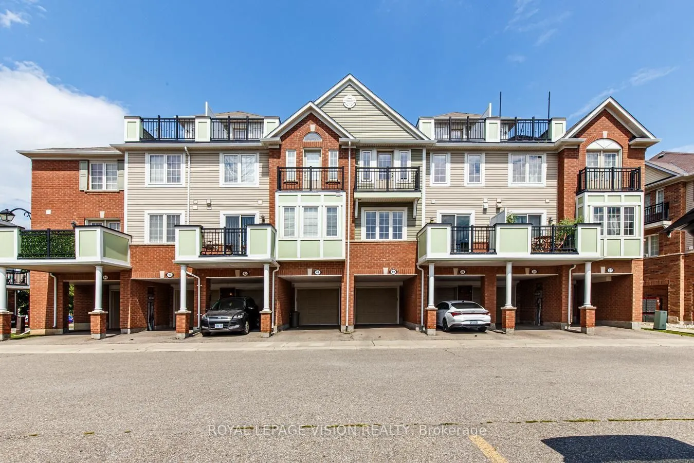 2614 Dashwood Drive #40