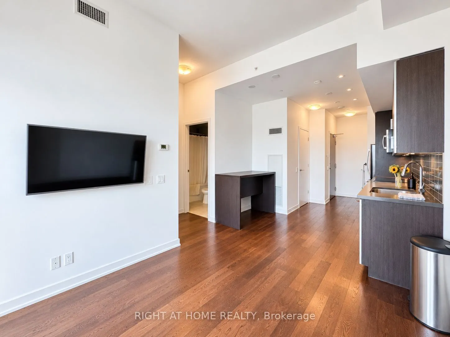 2200 Lake Shore Boulevard W #LPH06