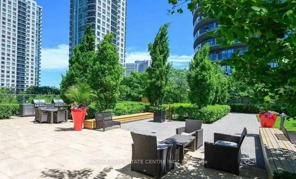 80 Absolute Avenue #1209