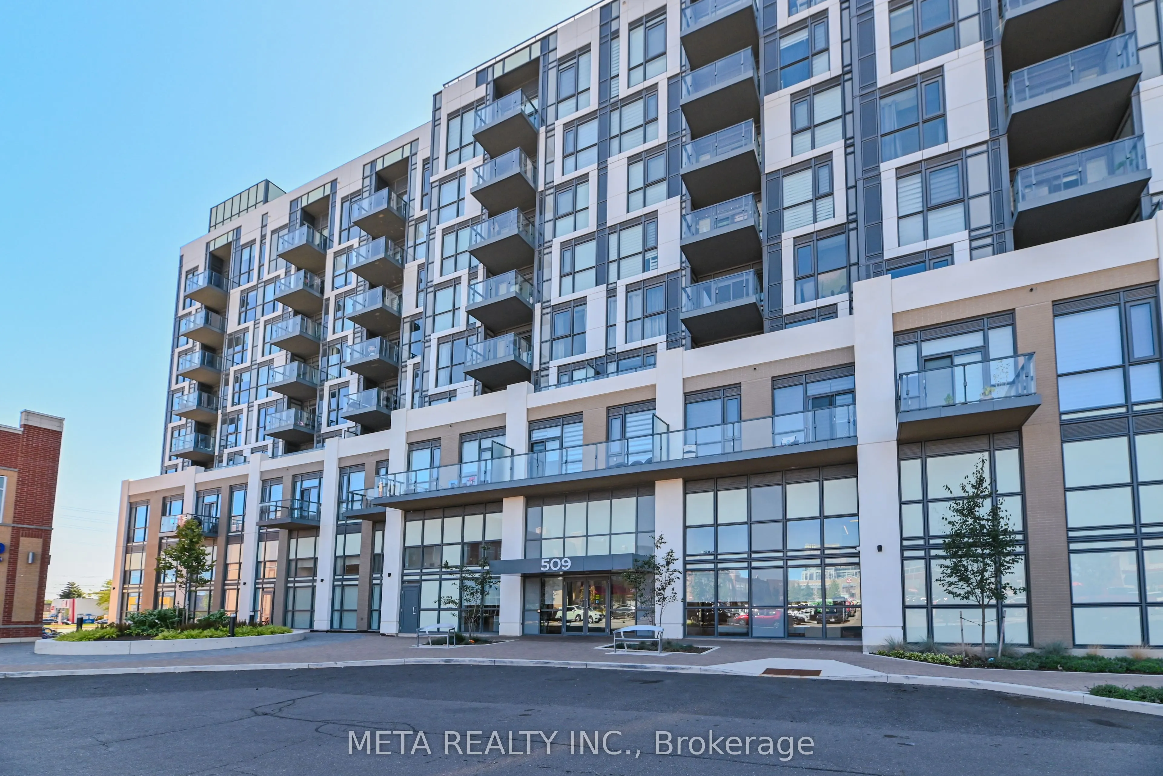509 Dundas Street ##618